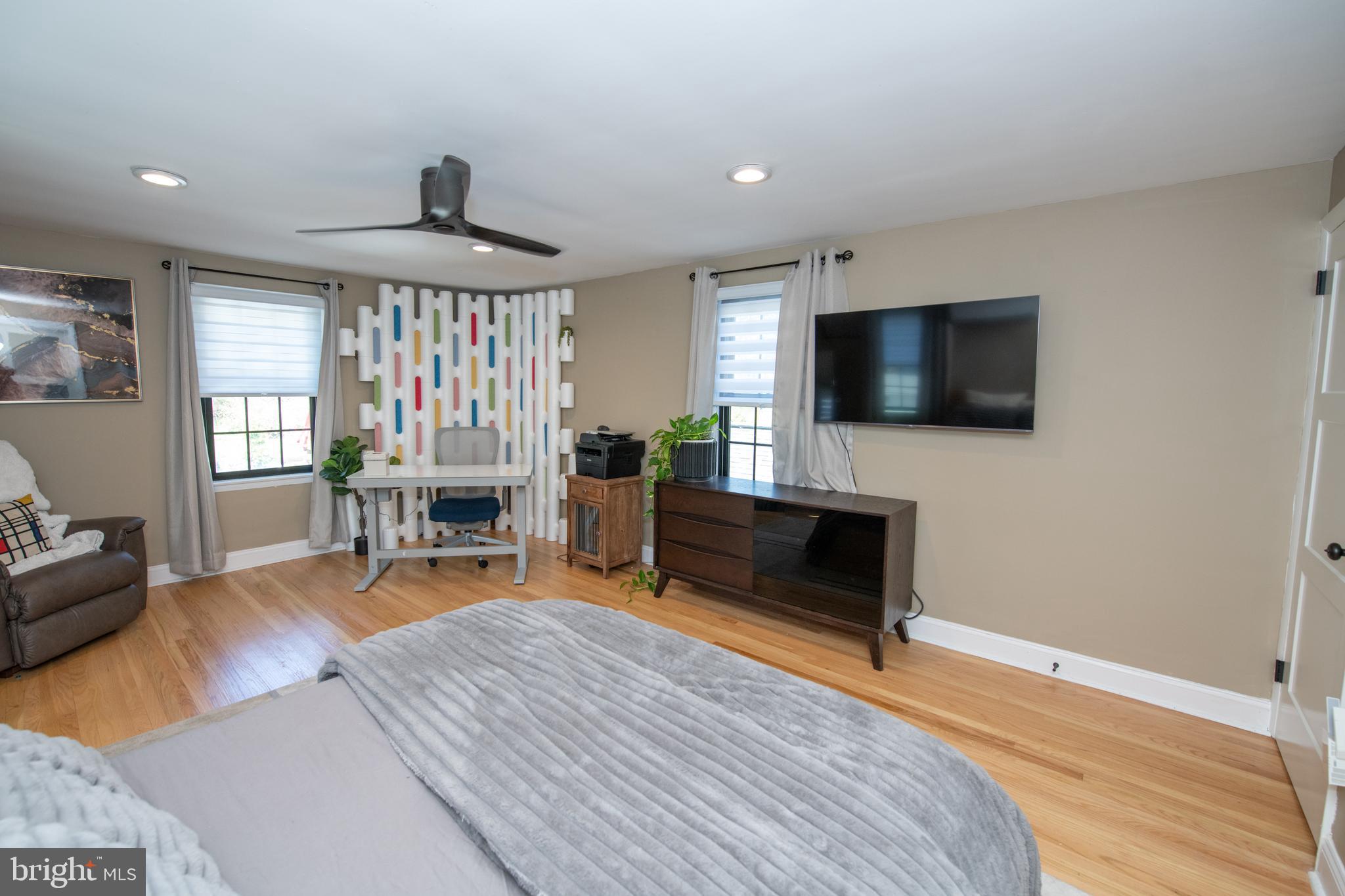 ELKINS PARK - Residential