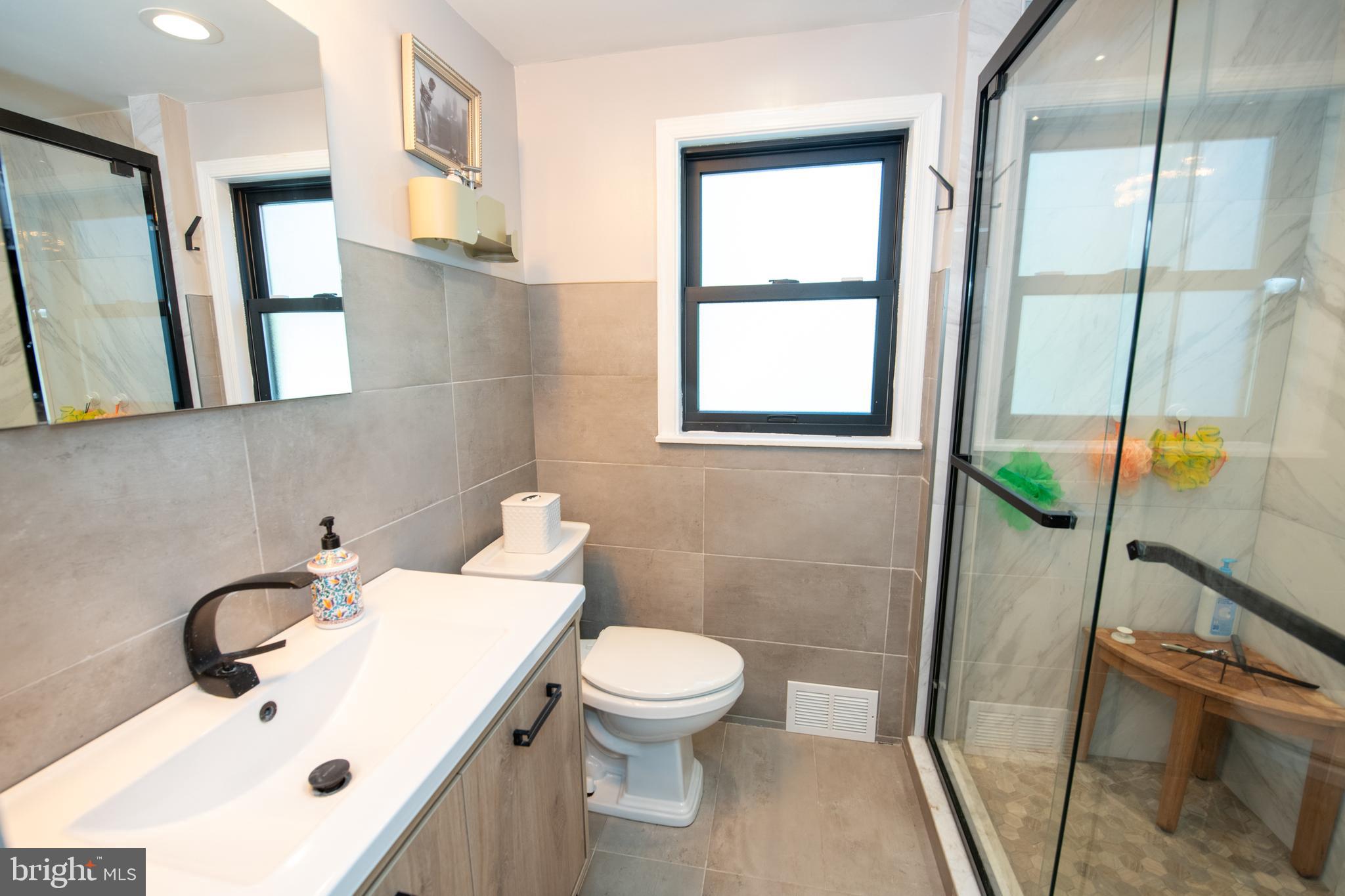 ELKINS PARK - Residential