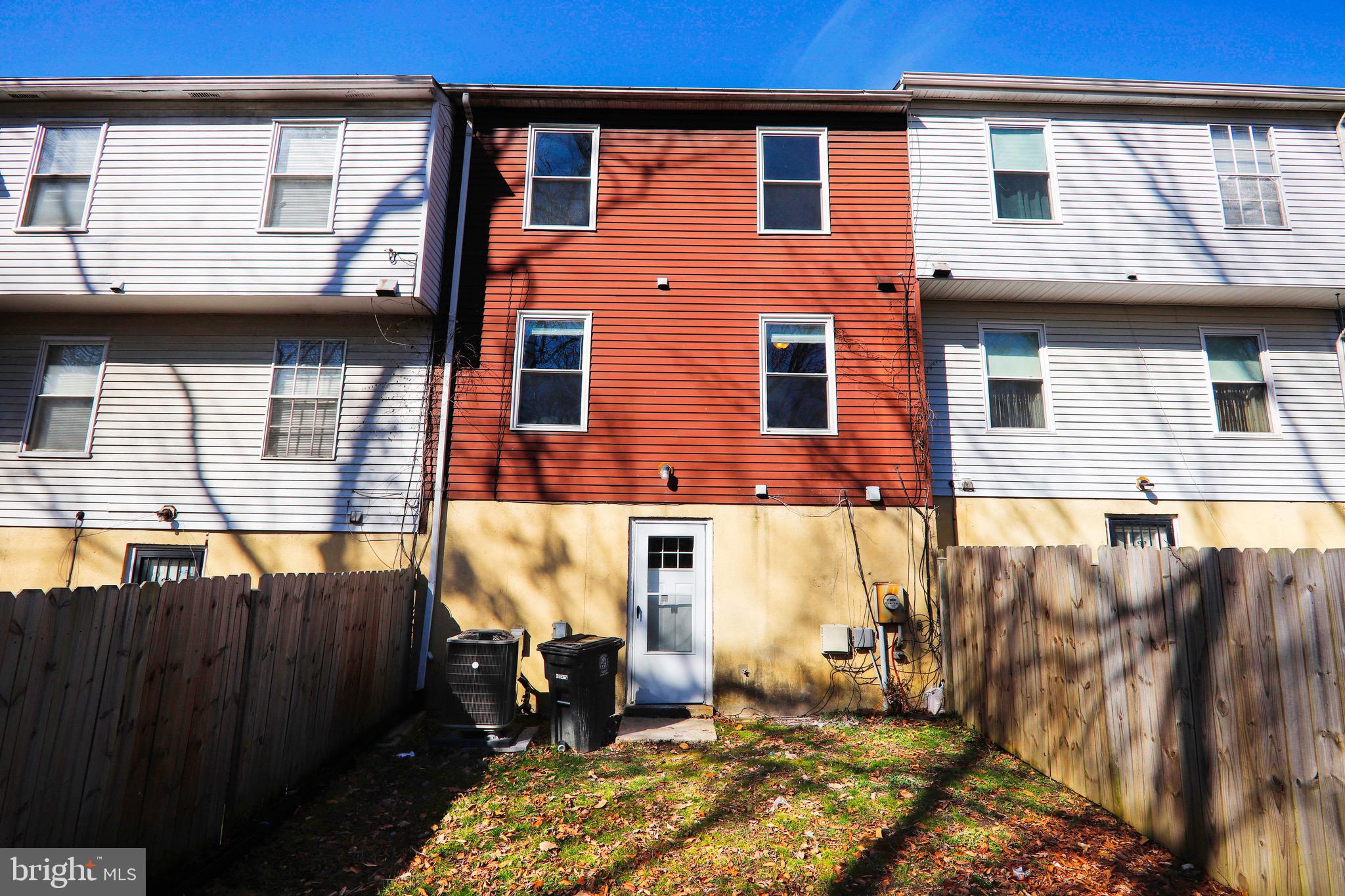 MARBURY VILLAGE - PLAT T - Residential