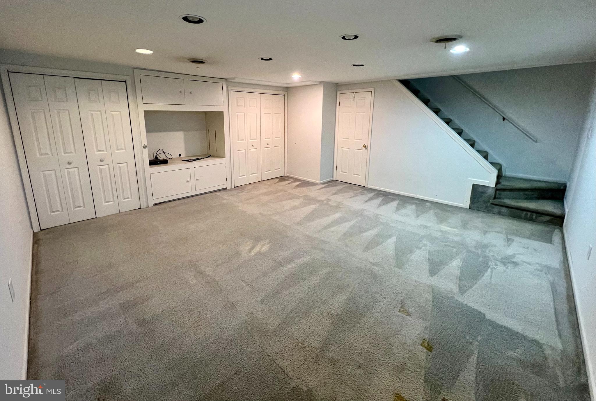 NORTHRIDGE ESTATES - Residential