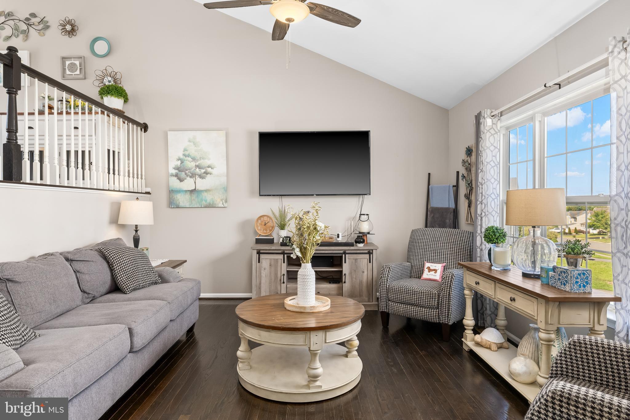 STRATFORD PLACE - Residential