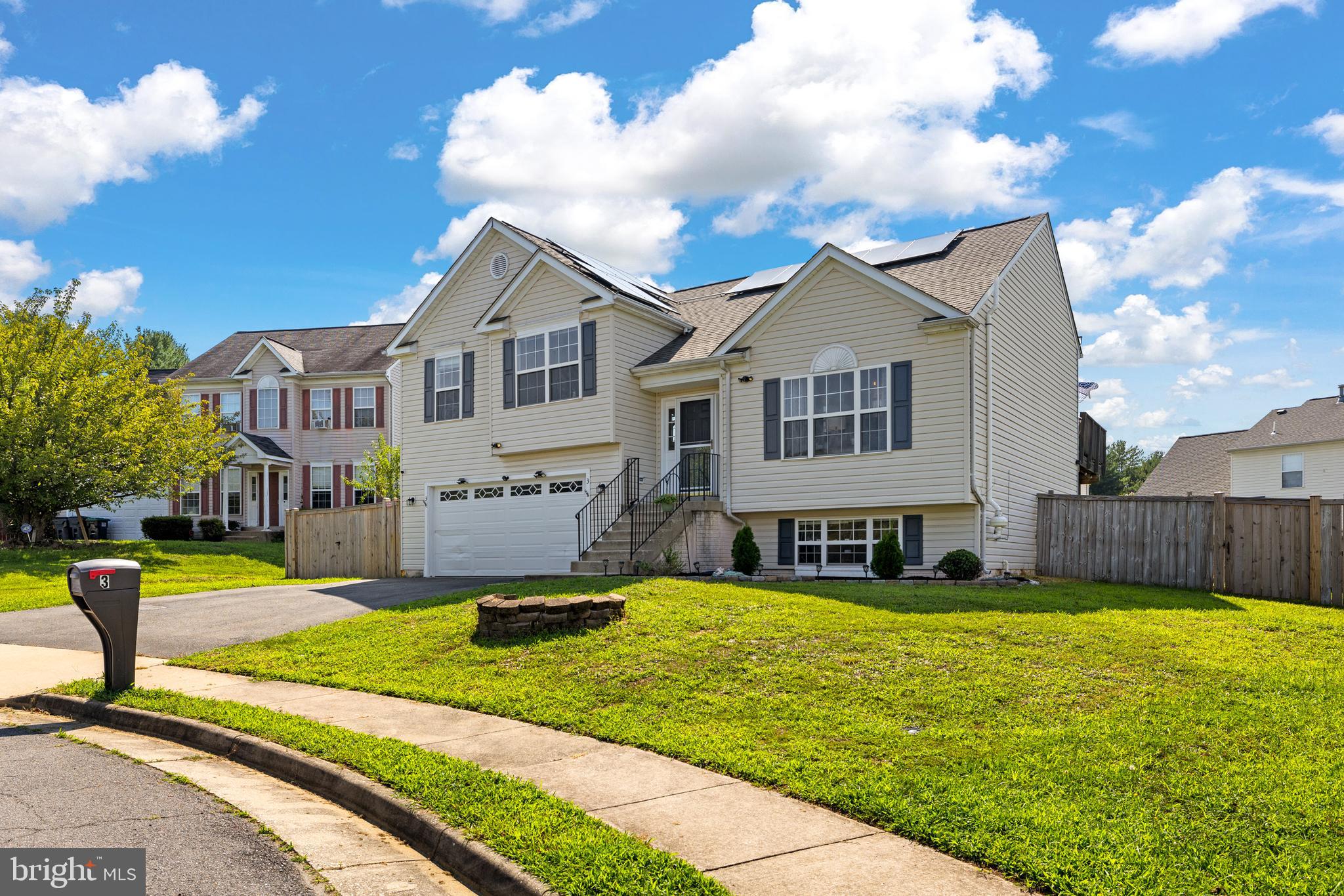 STRATFORD PLACE - Residential