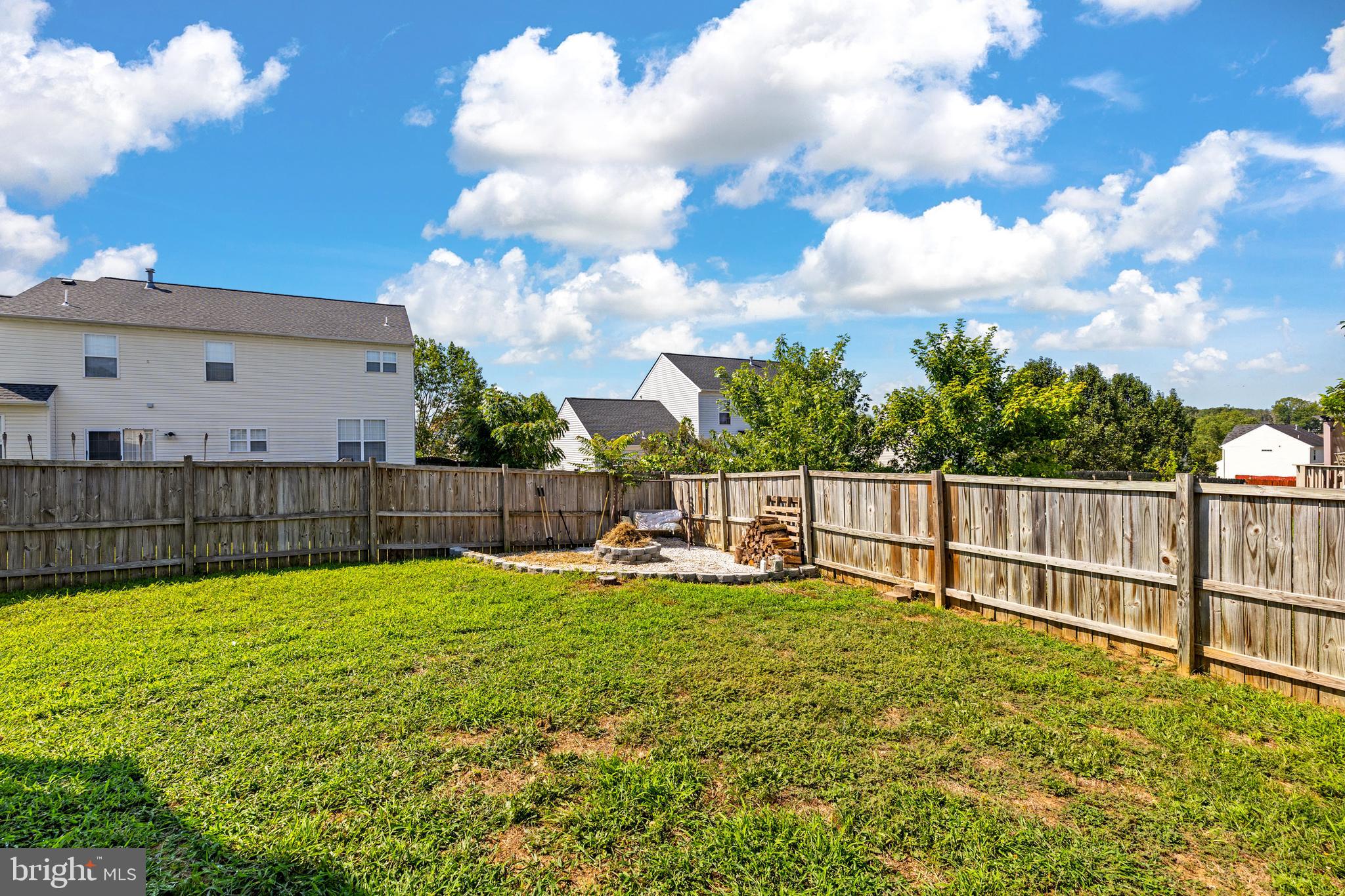 STRATFORD PLACE - Residential