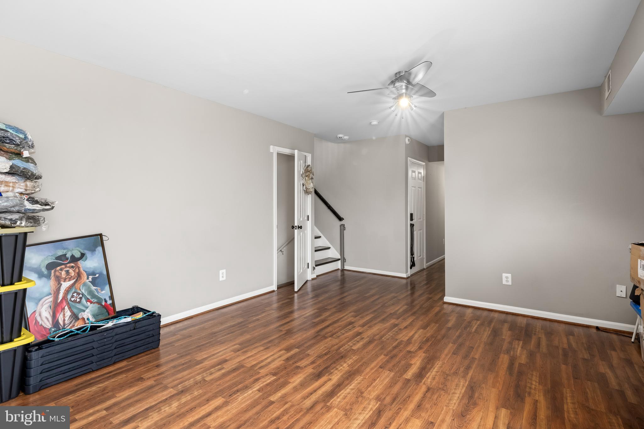 STRATFORD PLACE - Residential