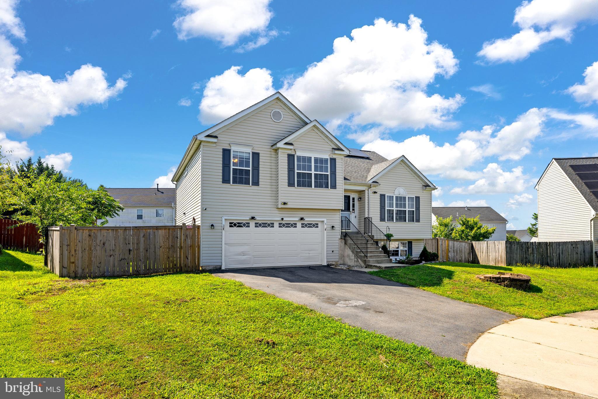 STRATFORD PLACE - Residential