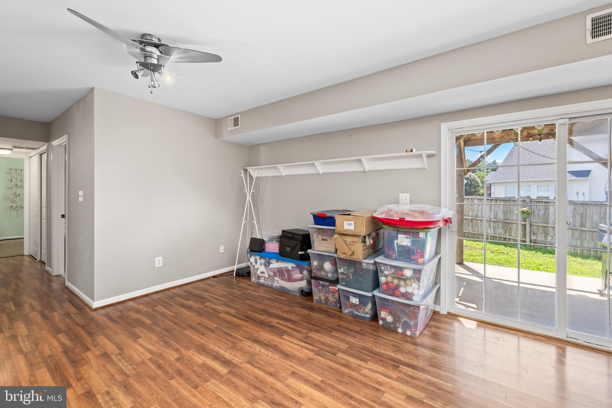 STRATFORD PLACE - Residential