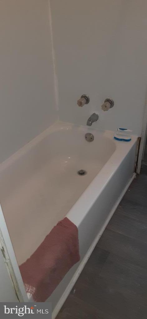 ROSEMONT - Residential Income