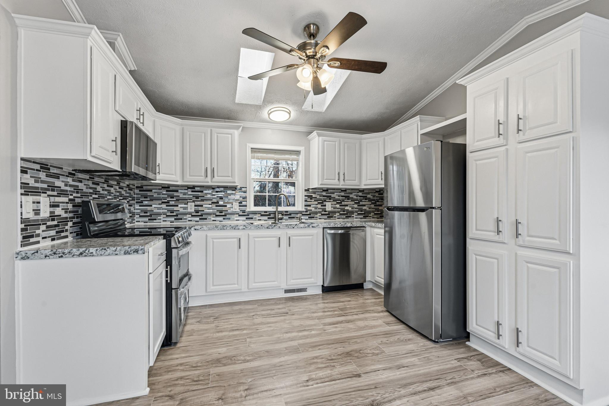 WILLIAMS ESTATES - Residential