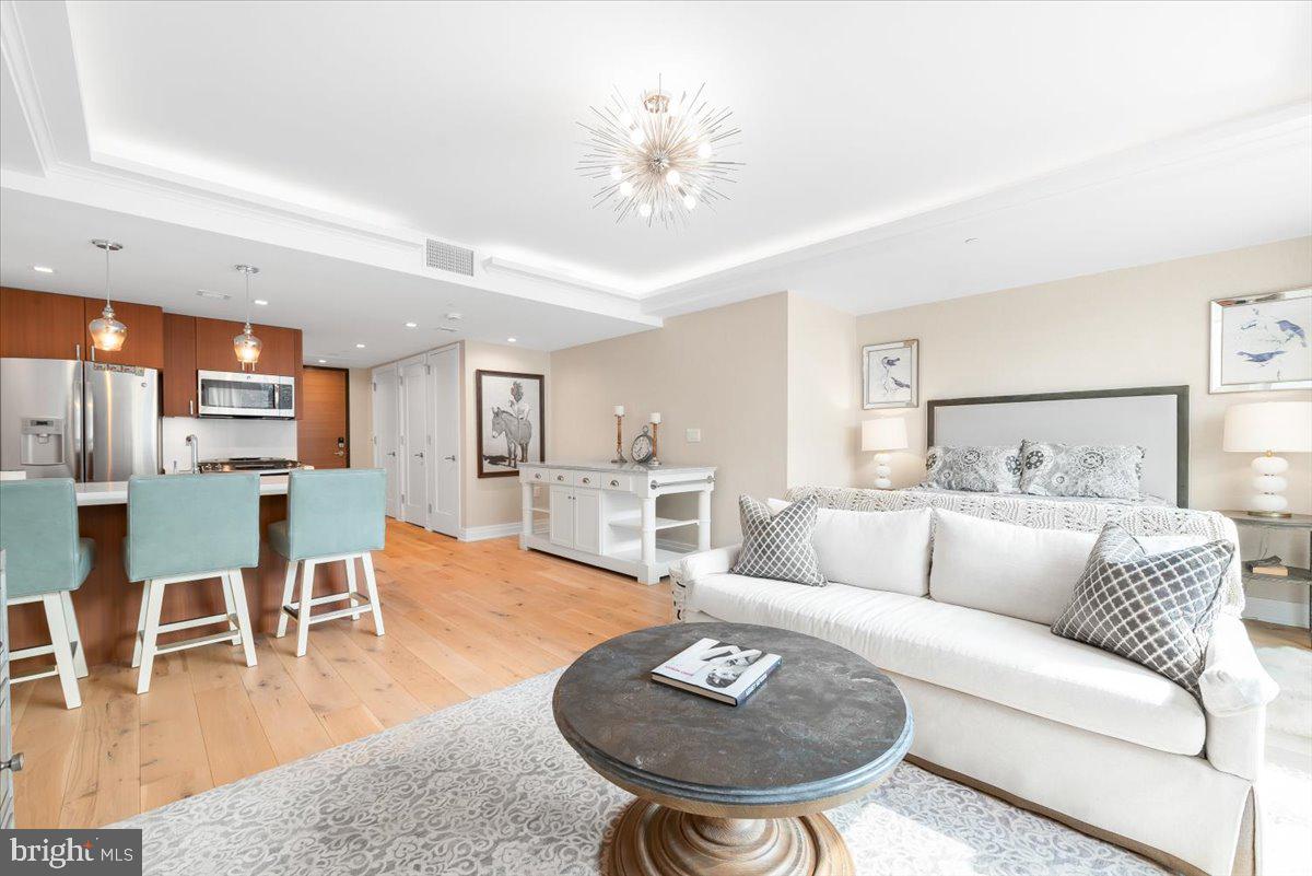 DOWNTOWN BETHESDA - Residential