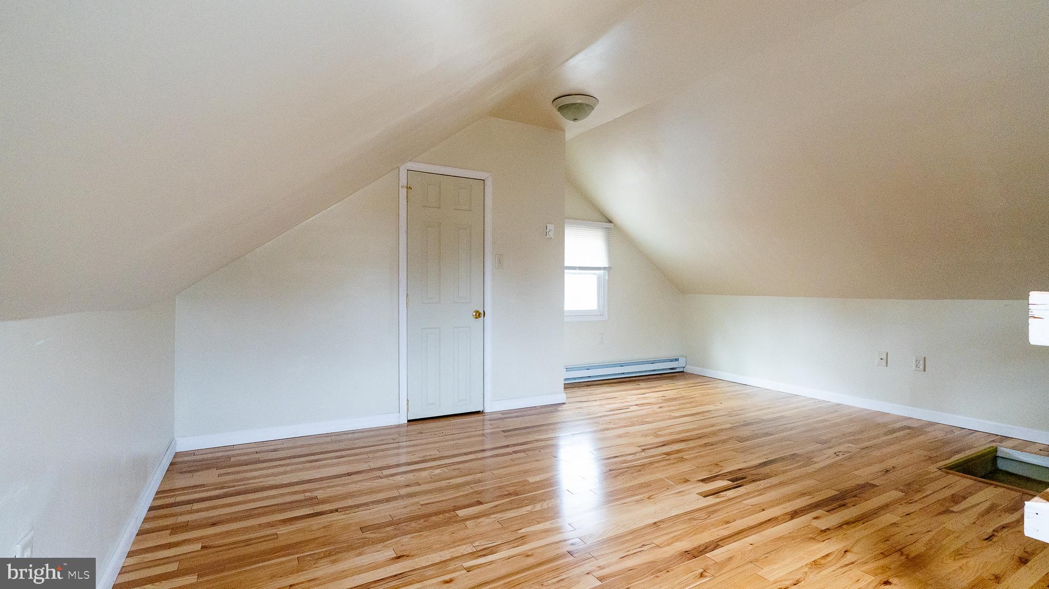 SCHOENTOWN - Residential