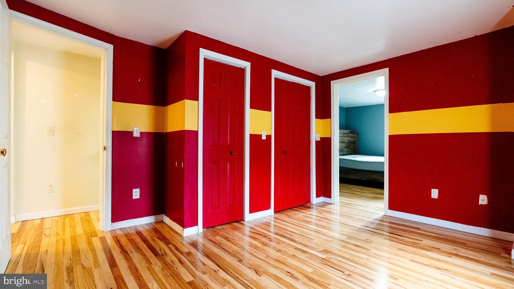 SCHOENTOWN - Residential