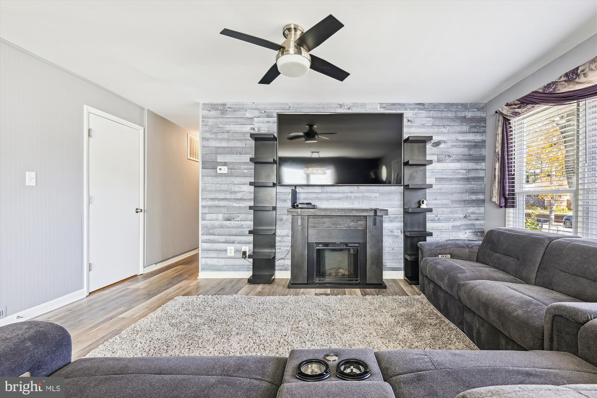 PASADENA - Residential