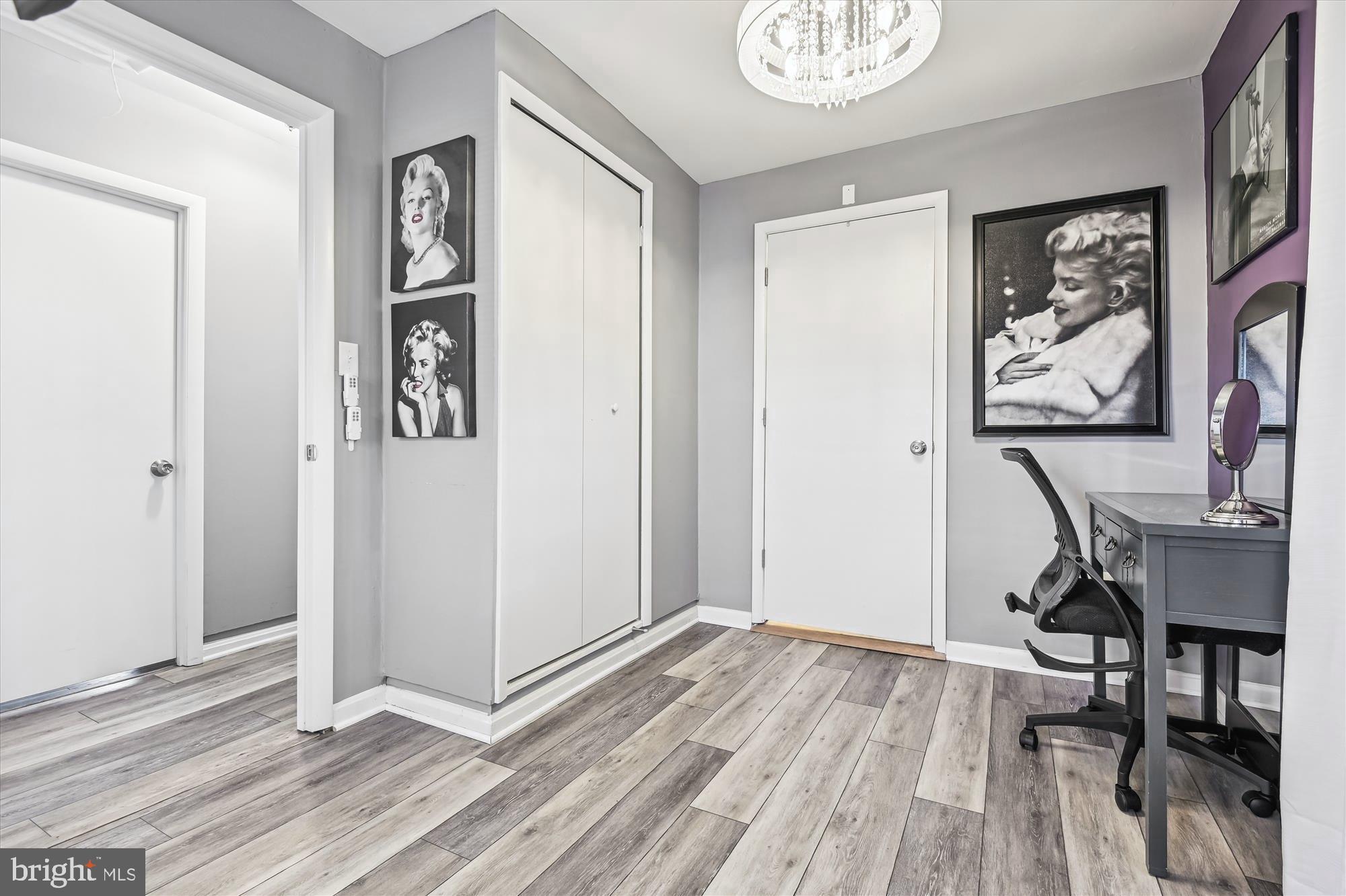 PASADENA - Residential