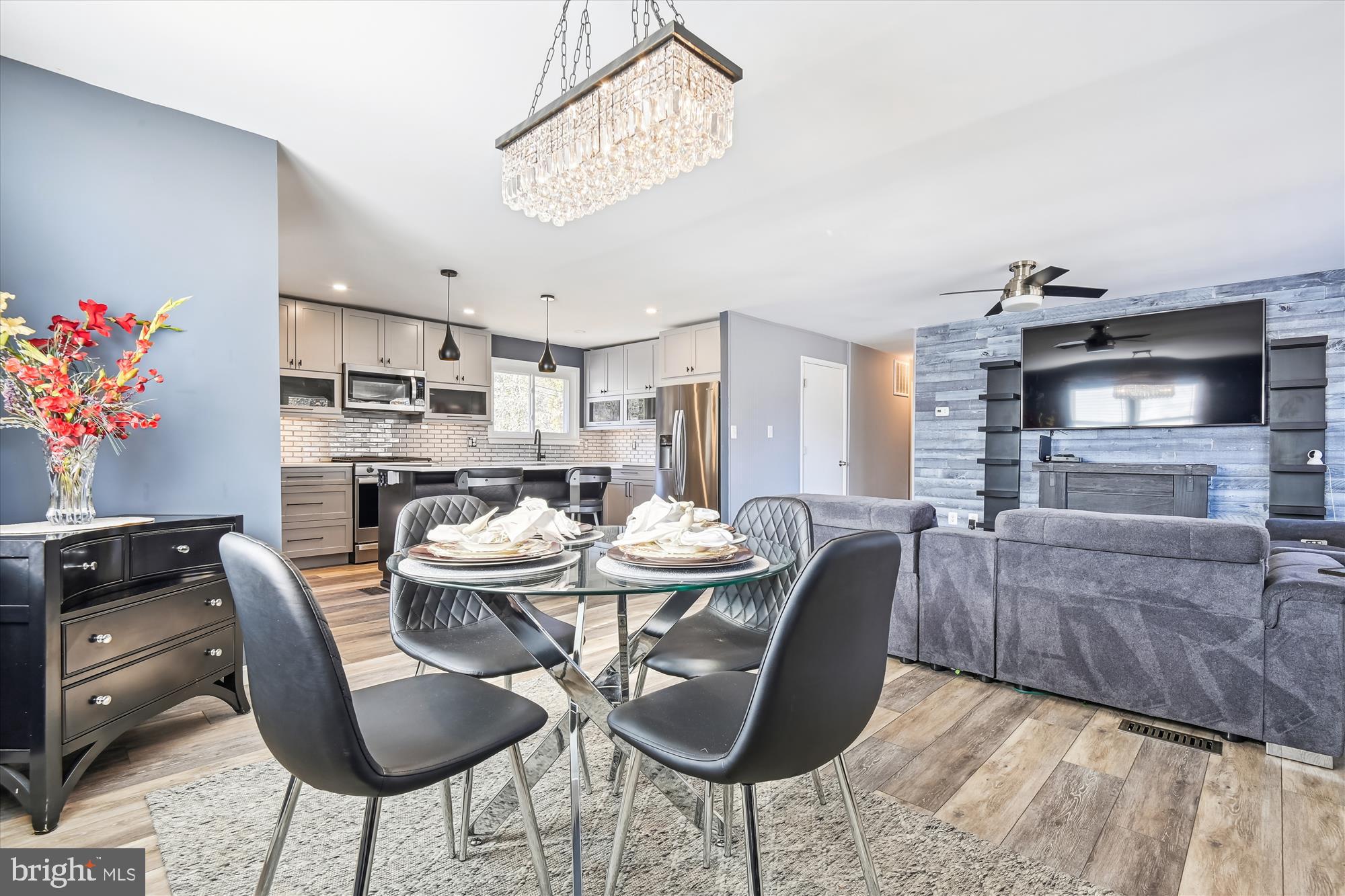 PASADENA - Residential