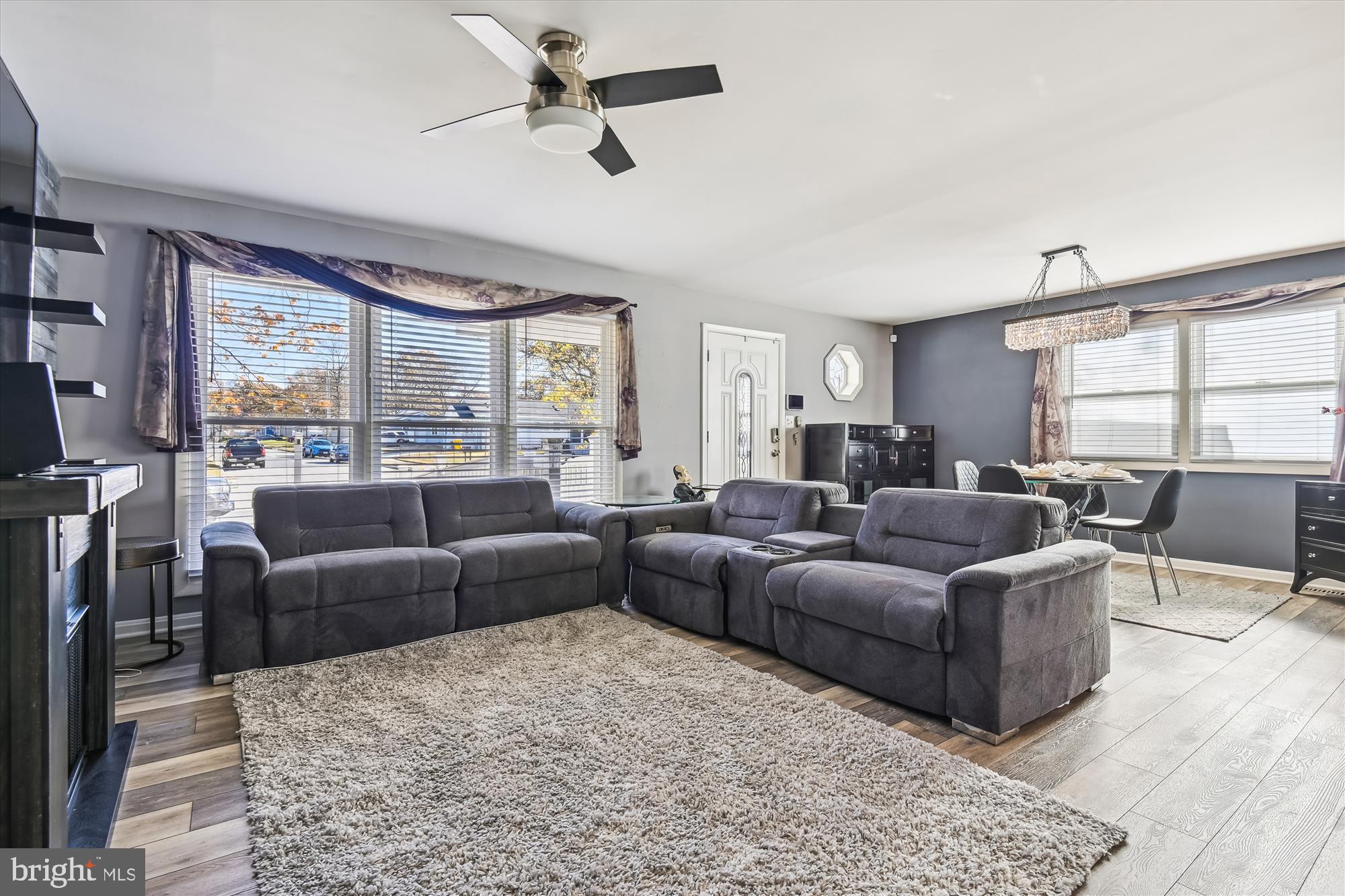 PASADENA - Residential