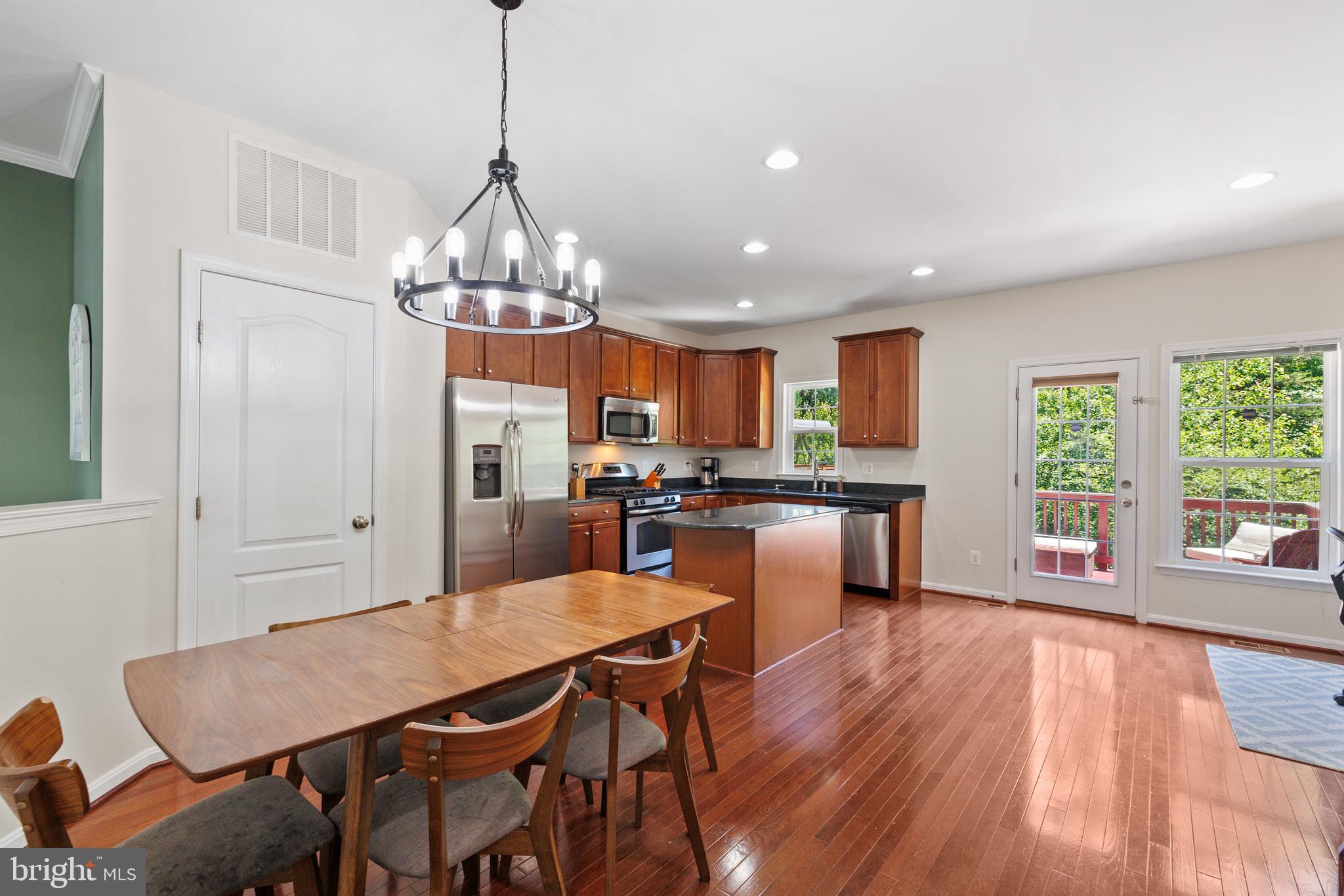 BRAMBLETON - Residential