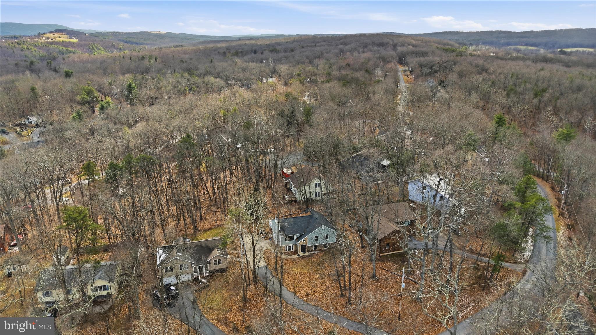 LAKE HOLIDAY ESTATES - Residential