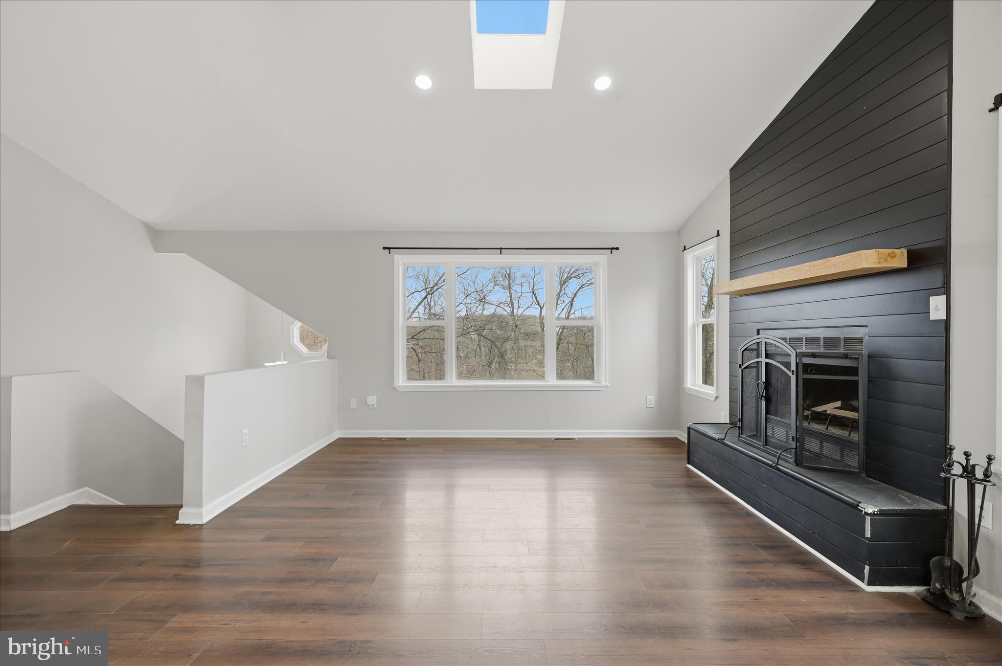 LAKE HOLIDAY ESTATES - Residential