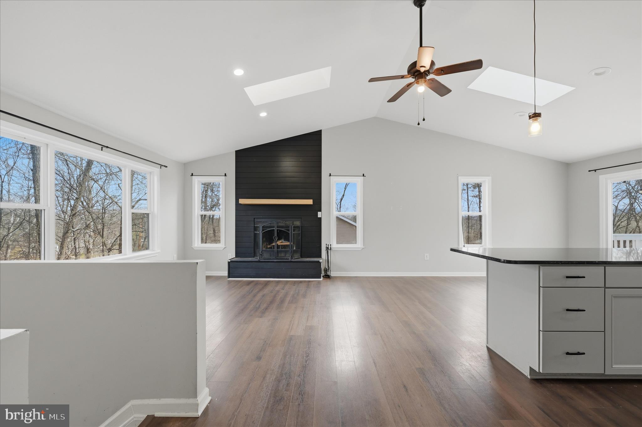 LAKE HOLIDAY ESTATES - Residential