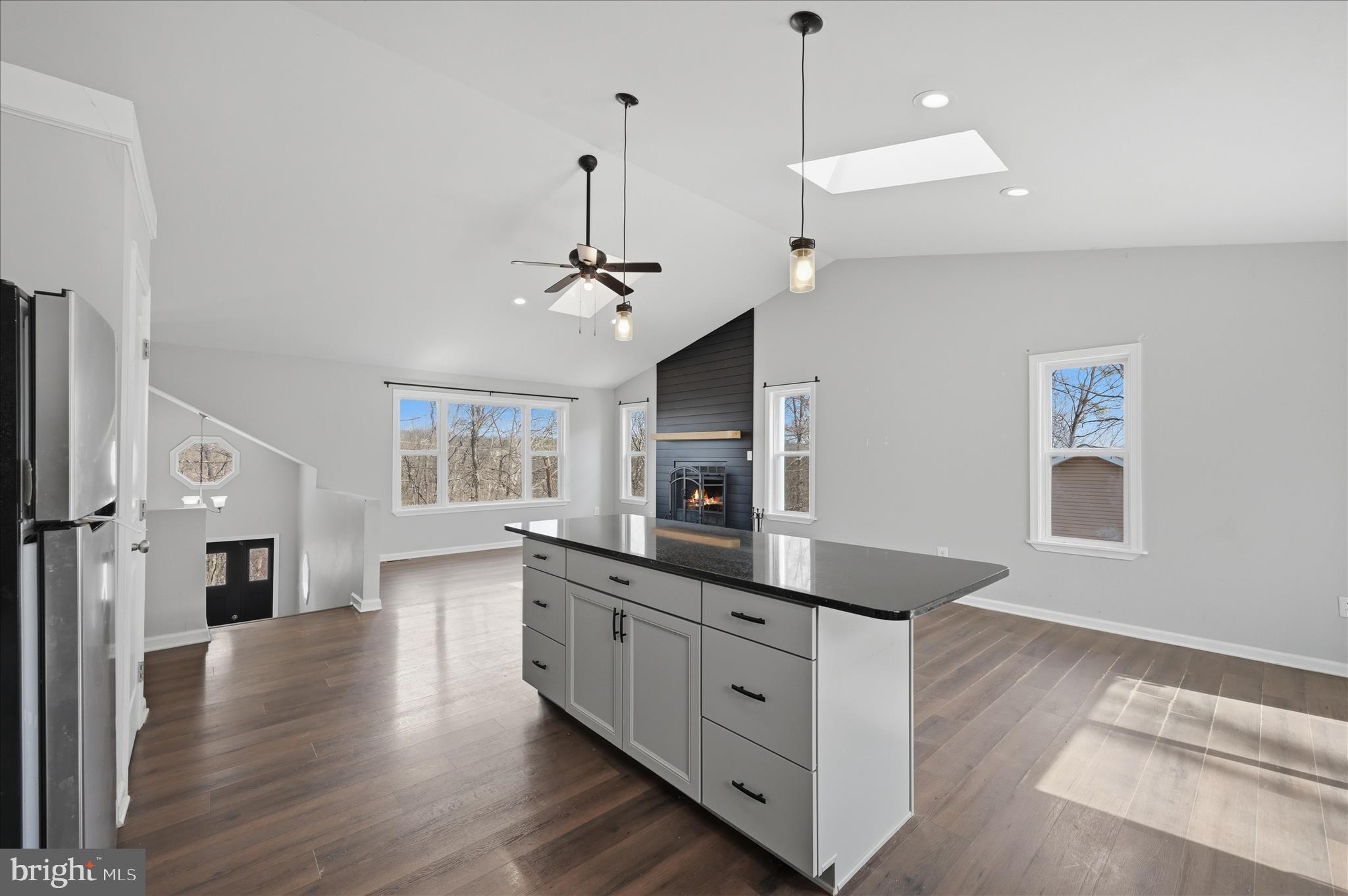 LAKE HOLIDAY ESTATES - Residential