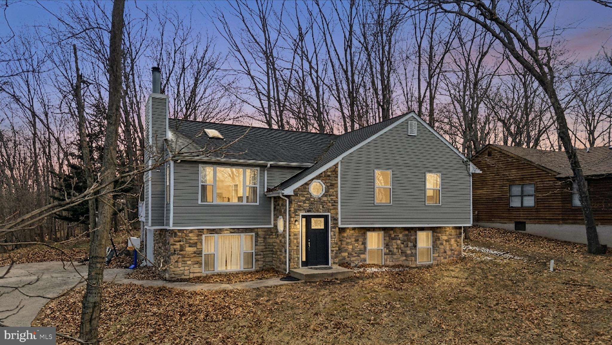 LAKE HOLIDAY ESTATES - Residential