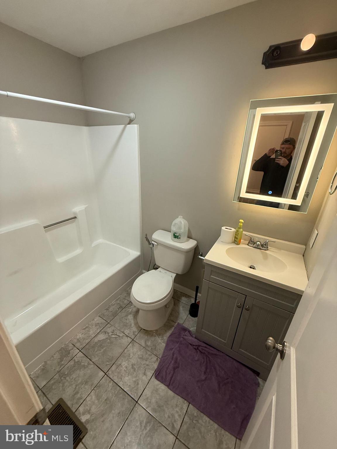 LAKE HOLIDAY ESTATES - Residential