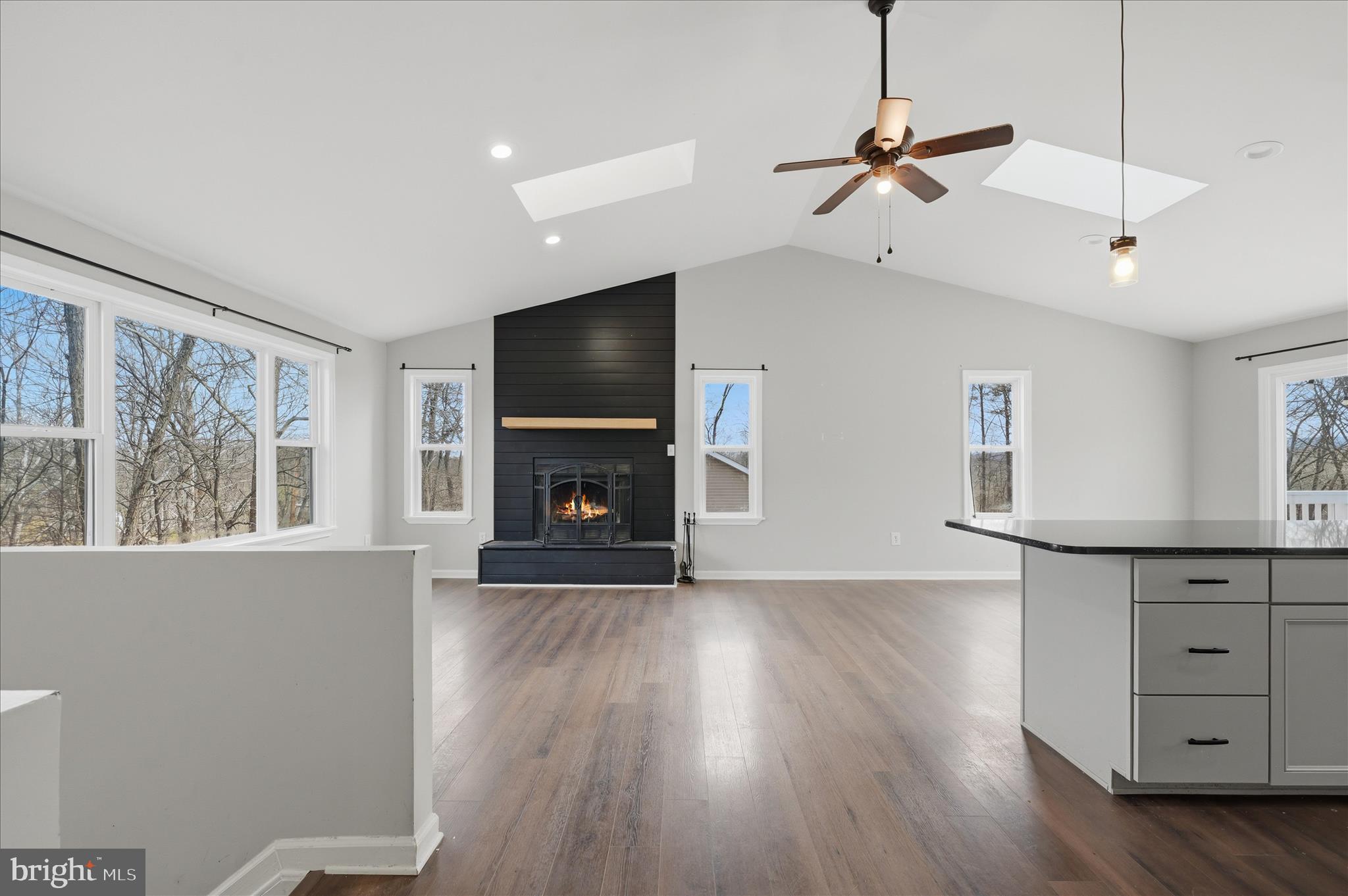 LAKE HOLIDAY ESTATES - Residential