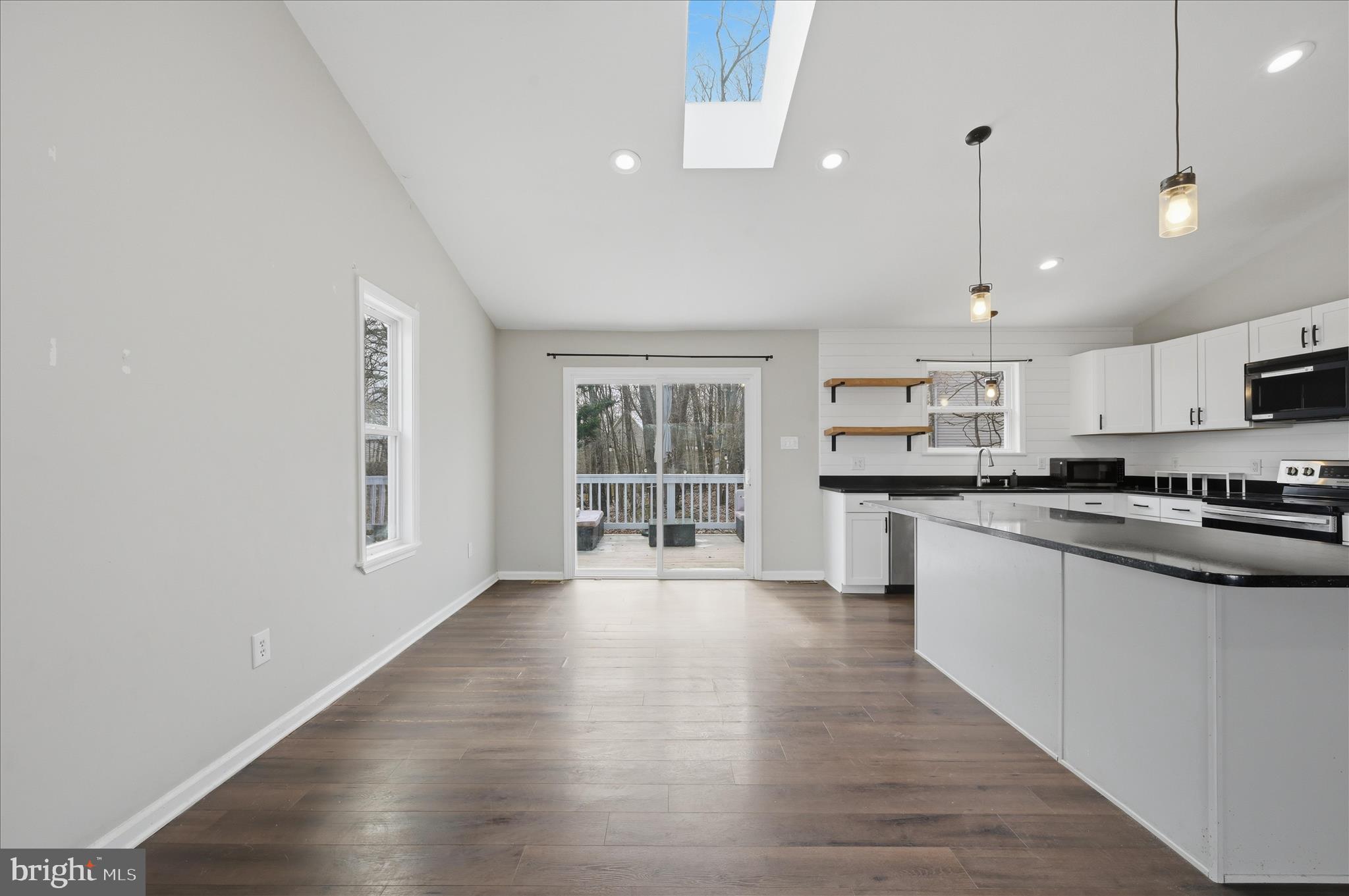 LAKE HOLIDAY ESTATES - Residential