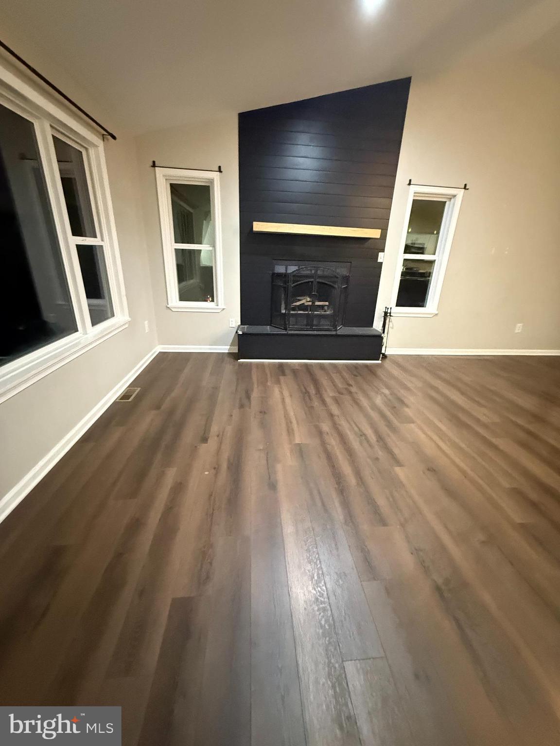 LAKE HOLIDAY ESTATES - Residential