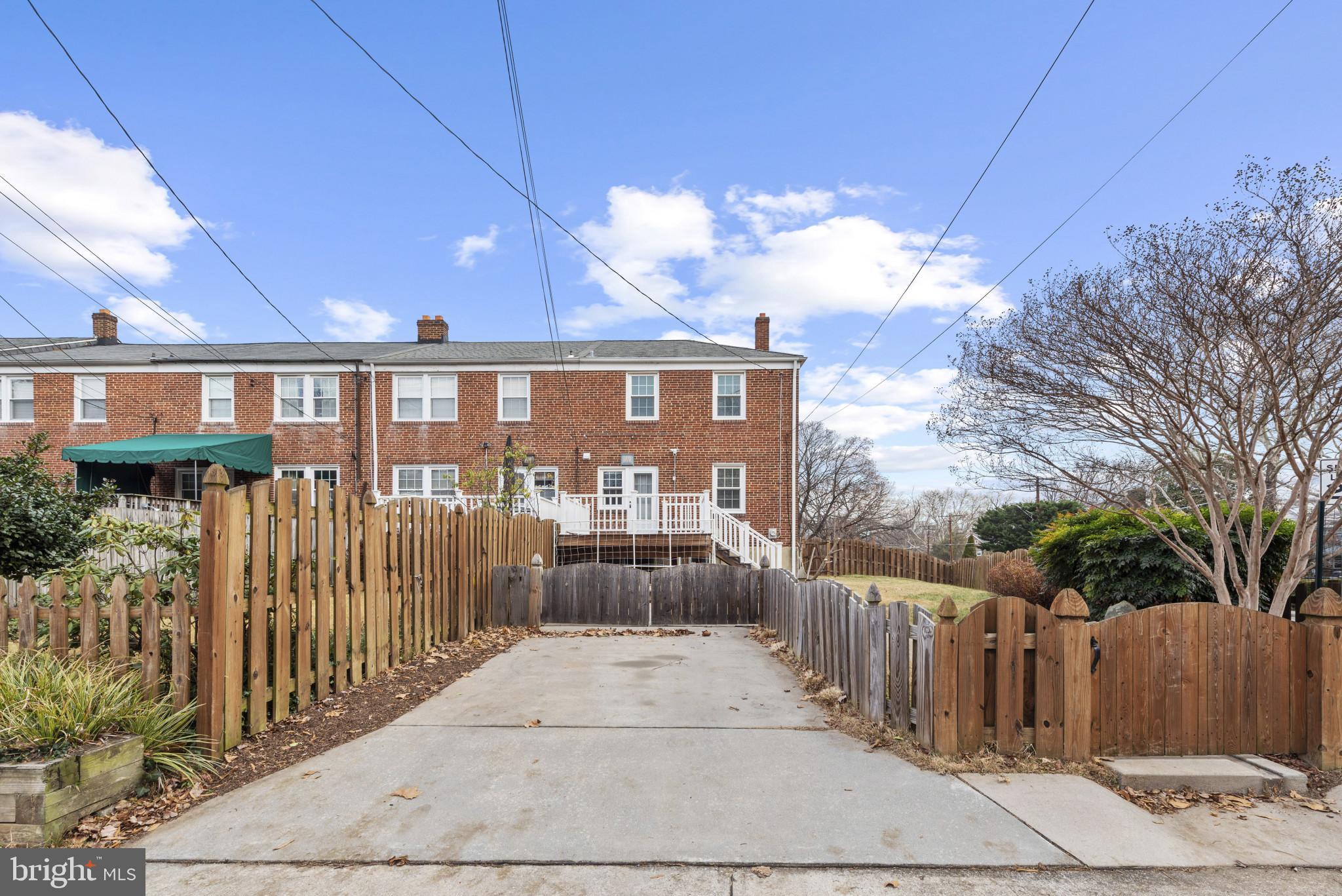 RODGERS FORGE - Residential Lease