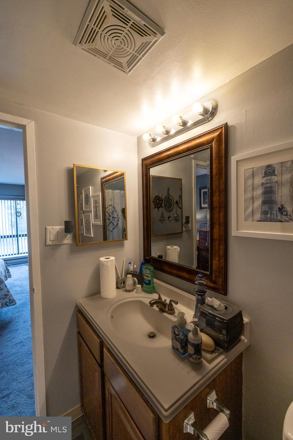 HILL HOUSE - Residential