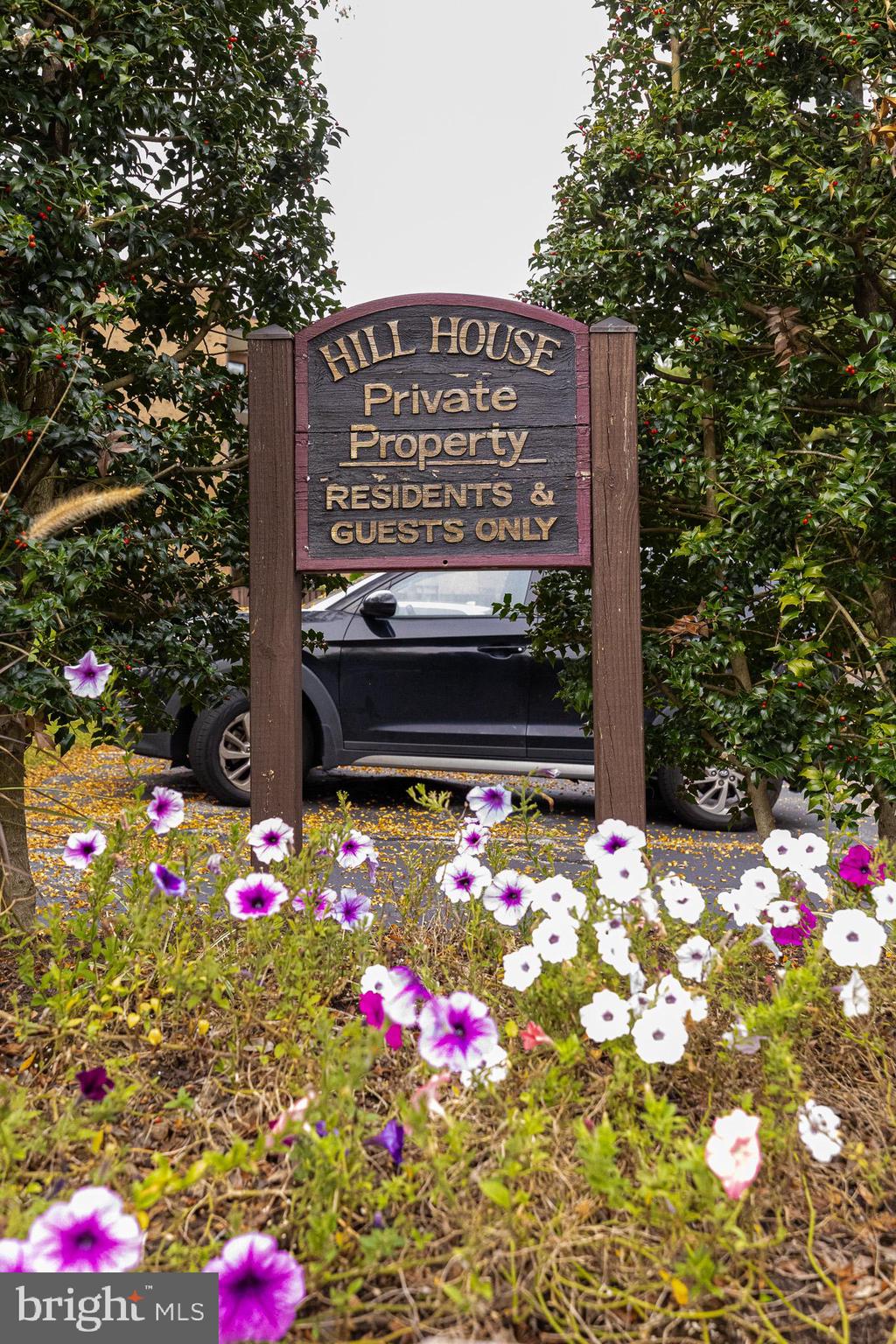 HILL HOUSE - Residential