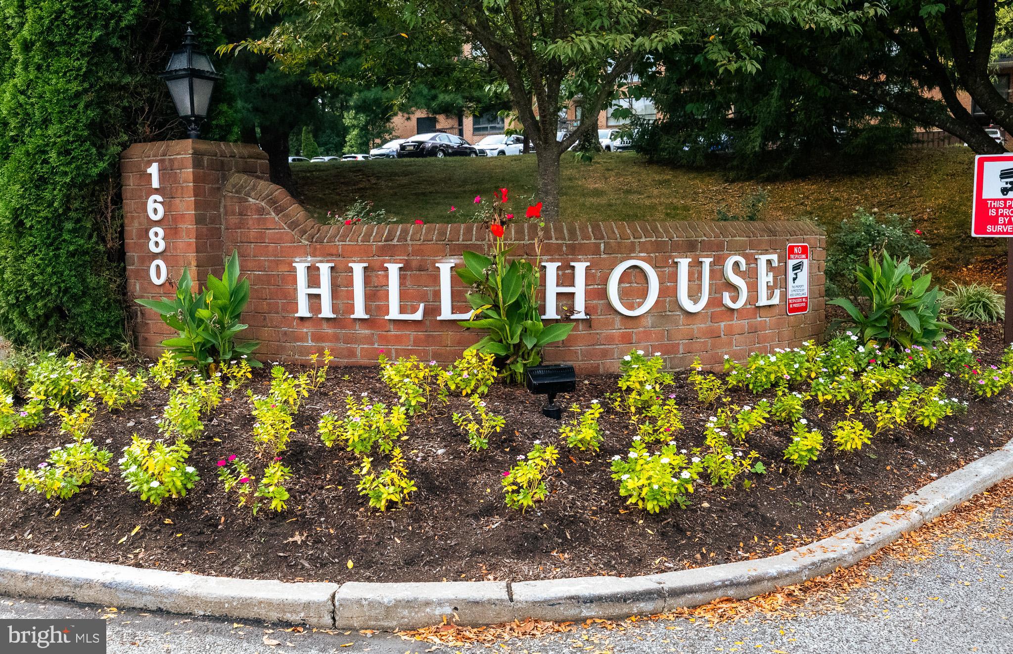 HILL HOUSE - Residential