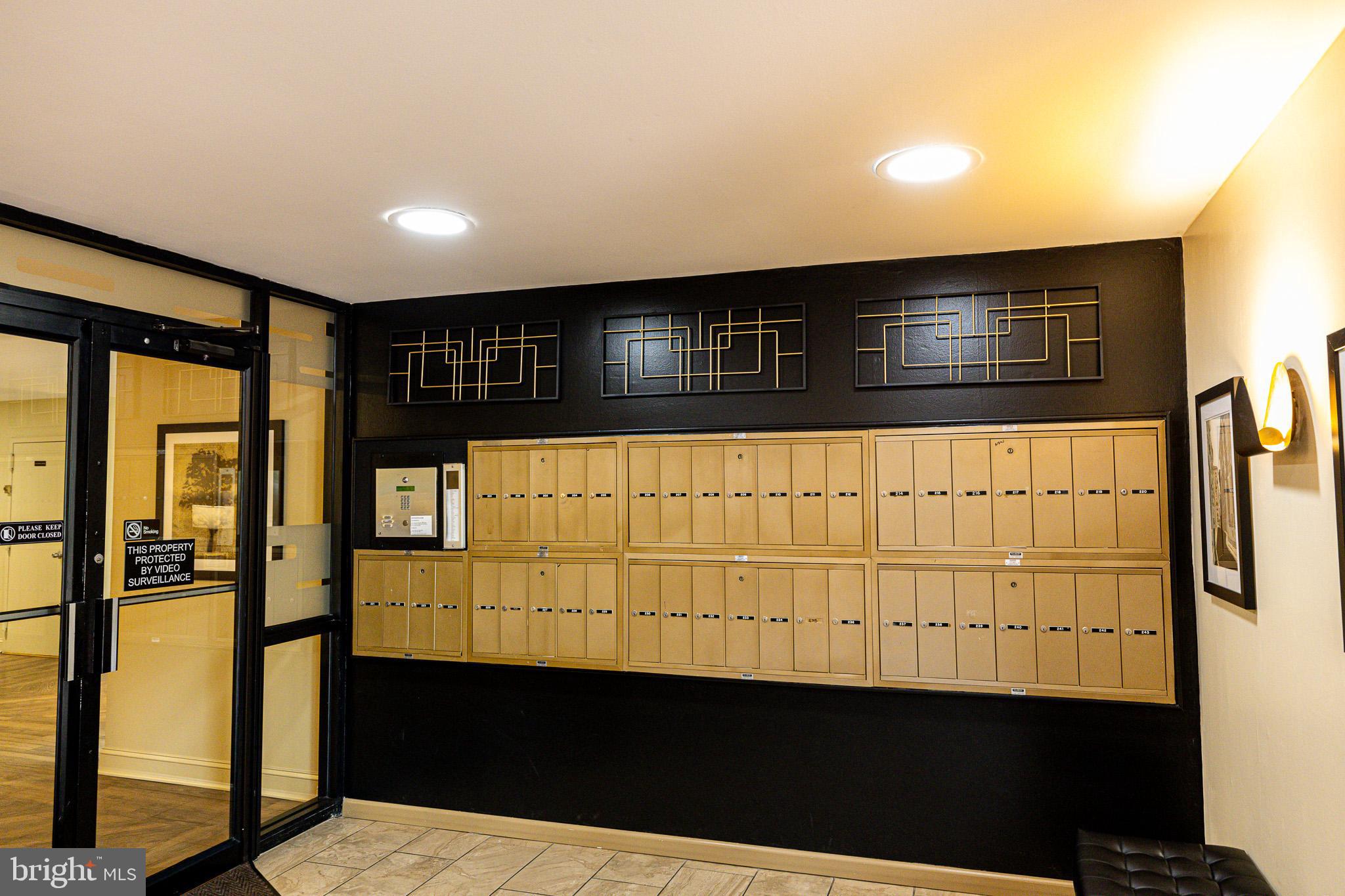 HILL HOUSE - Residential