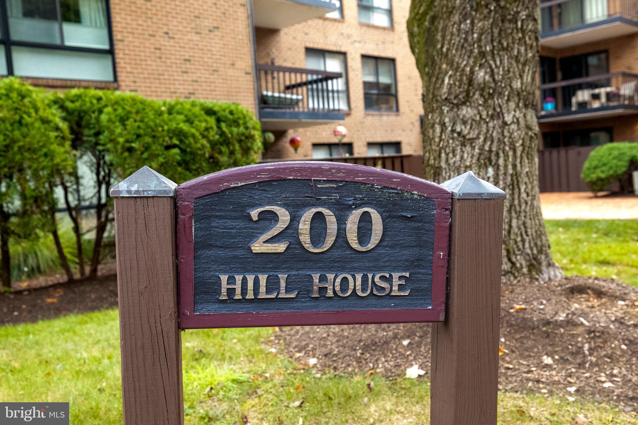 HILL HOUSE - Residential