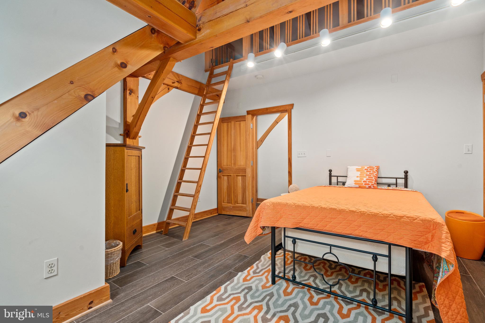 OFFUTT HOME TRACT - Residential