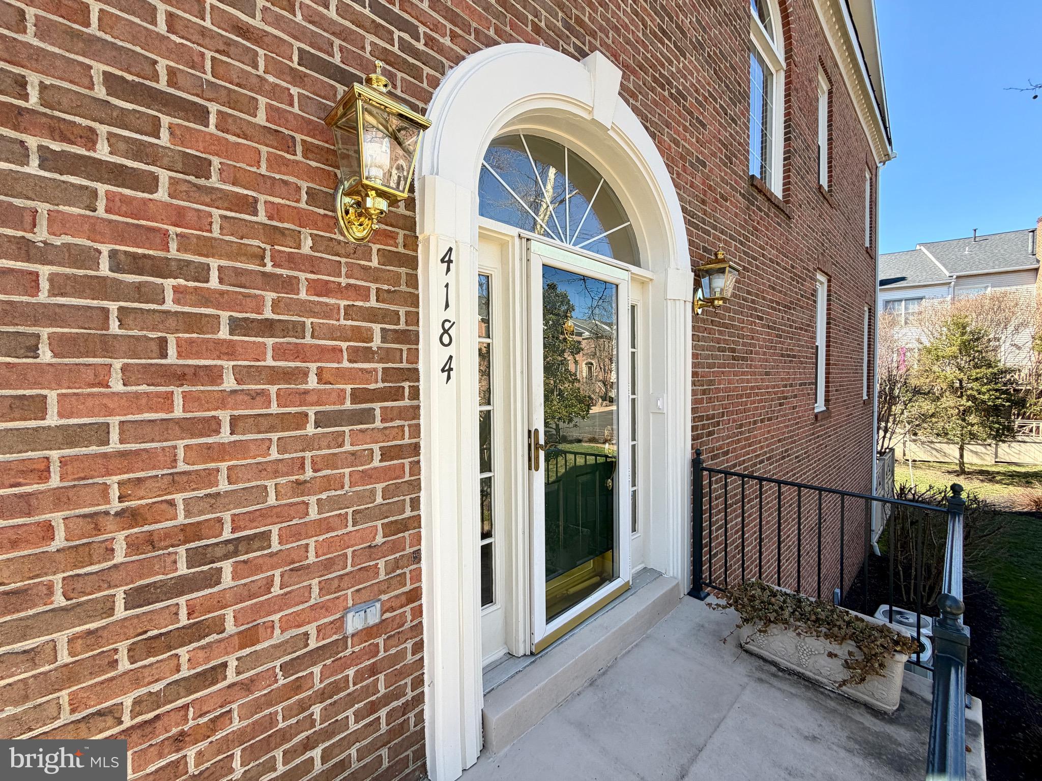 4184 GOVERNOR YEARDLEY LANE