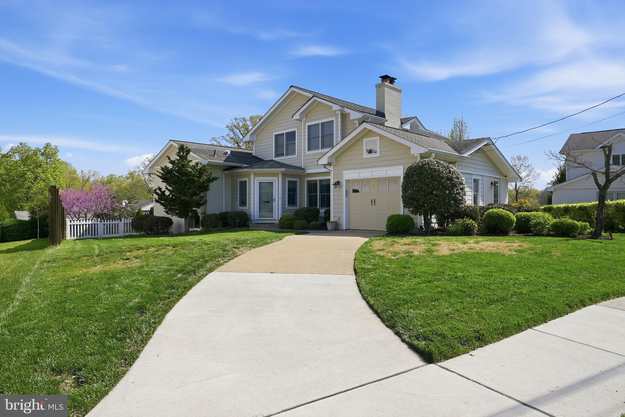 3605 N UPLAND STREET