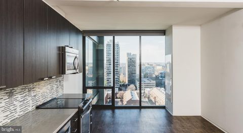 Tiny photo for 450 N 18th Street #2B-1009, PHILADELPHIA, PA 19130 (MLS # PAPH2584524)