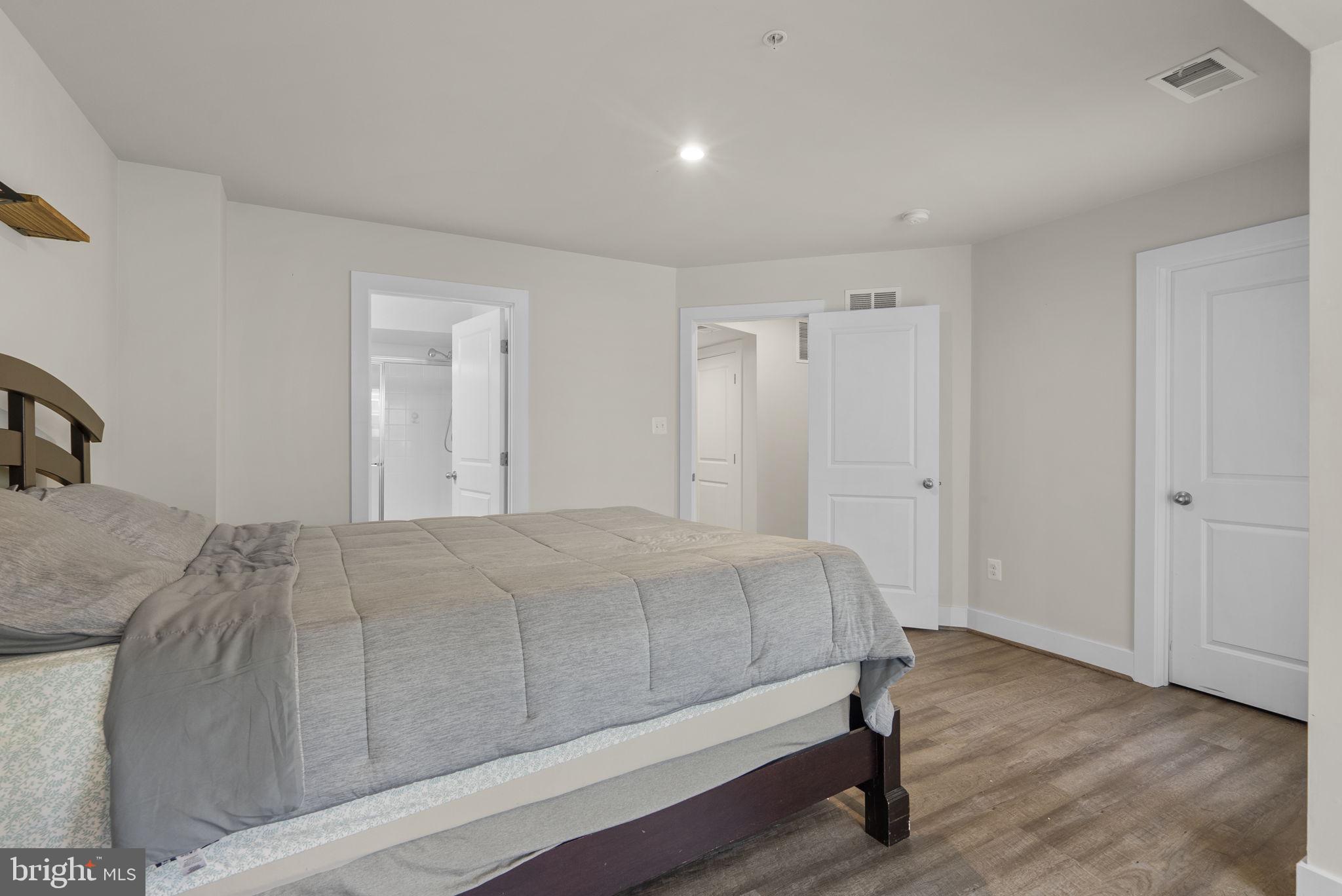 ENCLAVE AT WAUGH CHAPEL - Residential