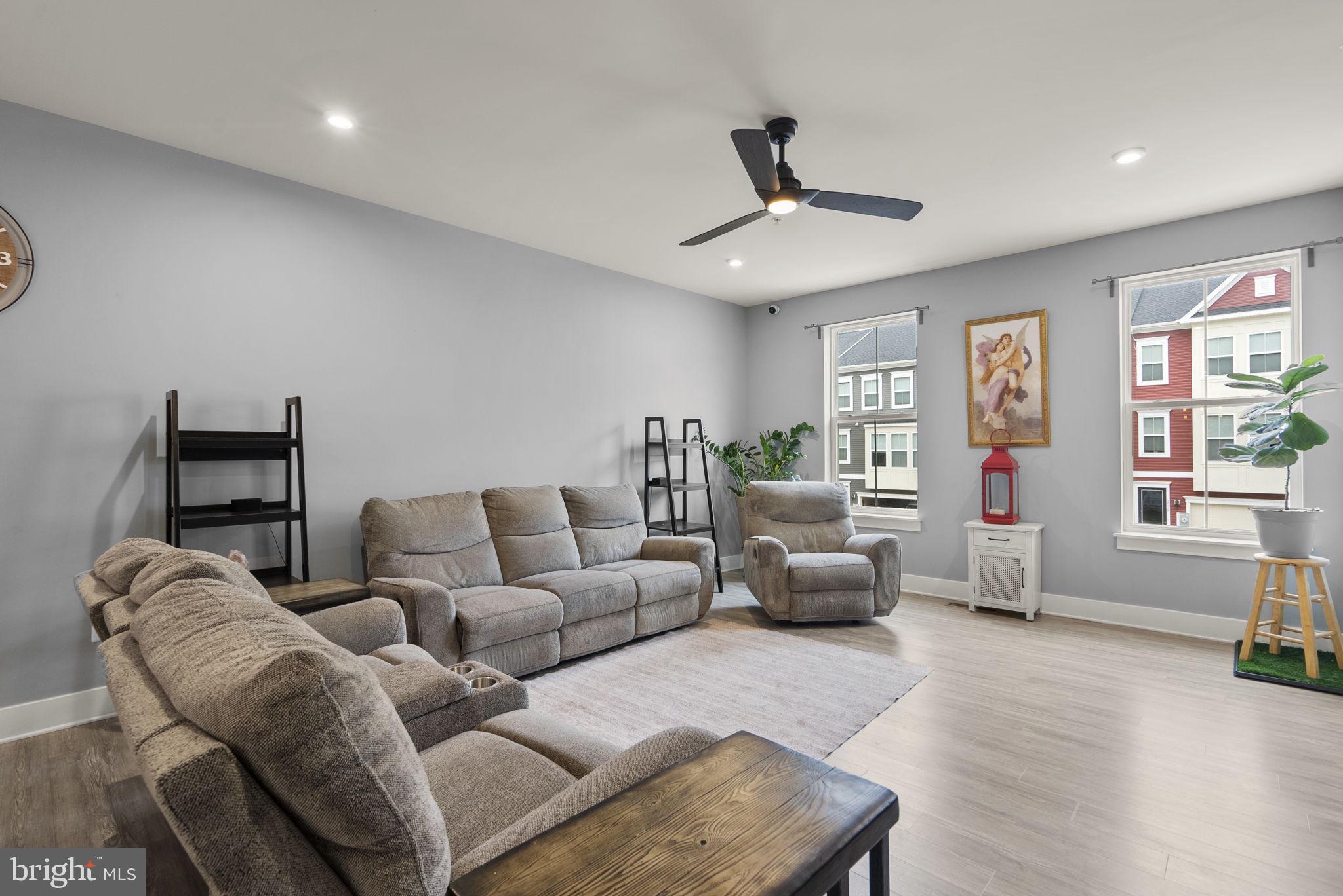 2539 BUCKTHORN DRIVE