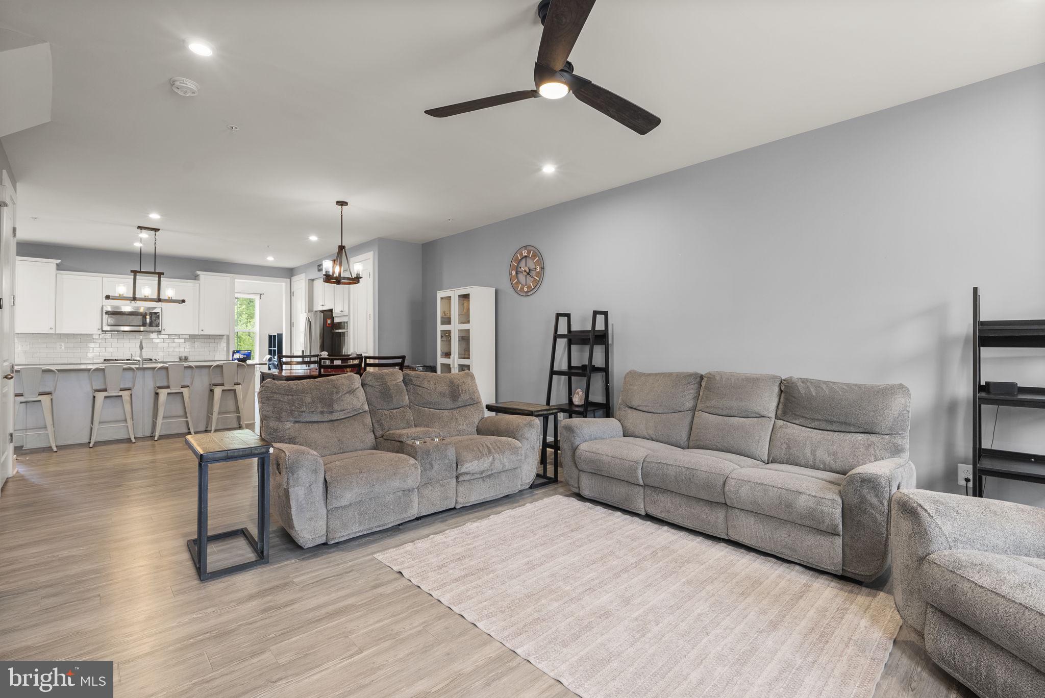 2539 BUCKTHORN DRIVE