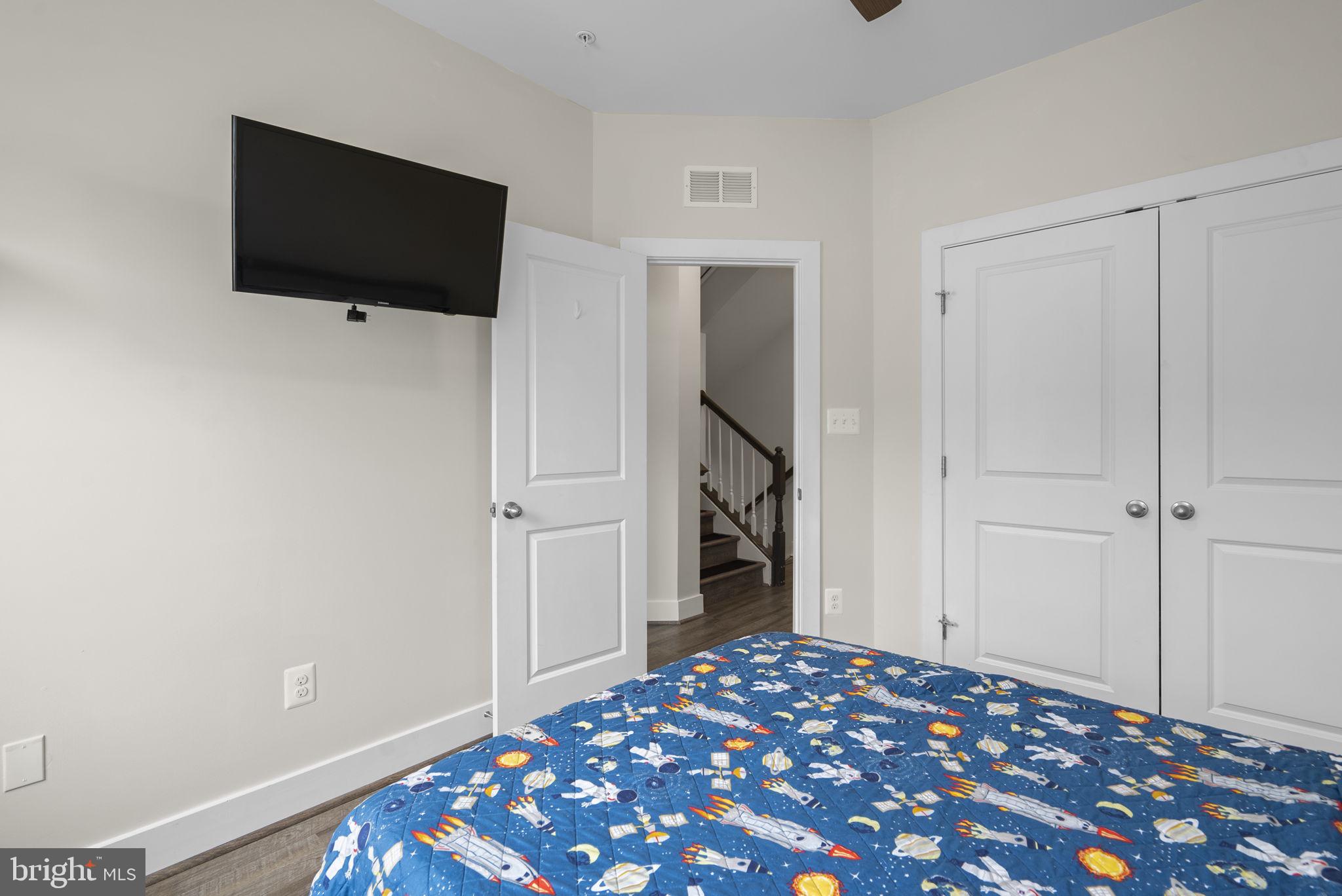 ENCLAVE AT WAUGH CHAPEL - Residential