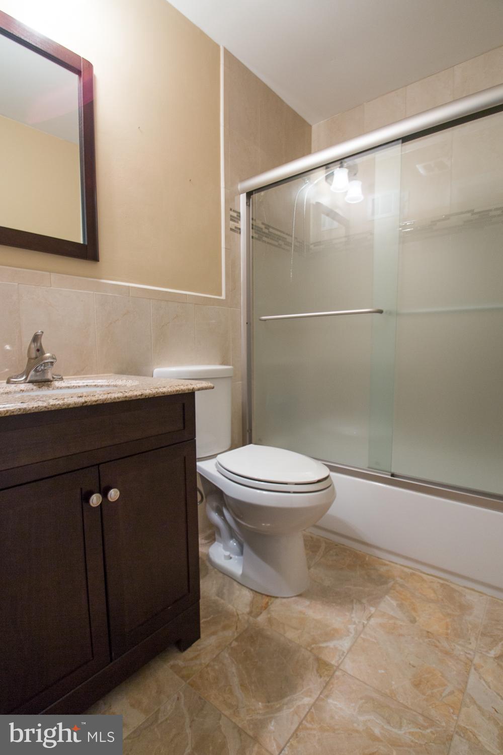 HIDEAWAY PARK - Residential Lease