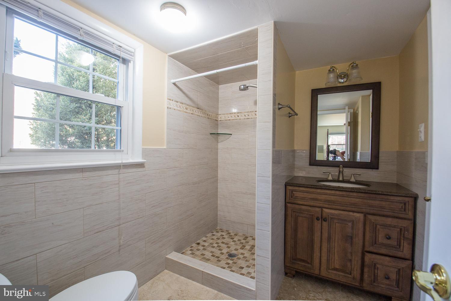 HIDEAWAY PARK - Residential Lease