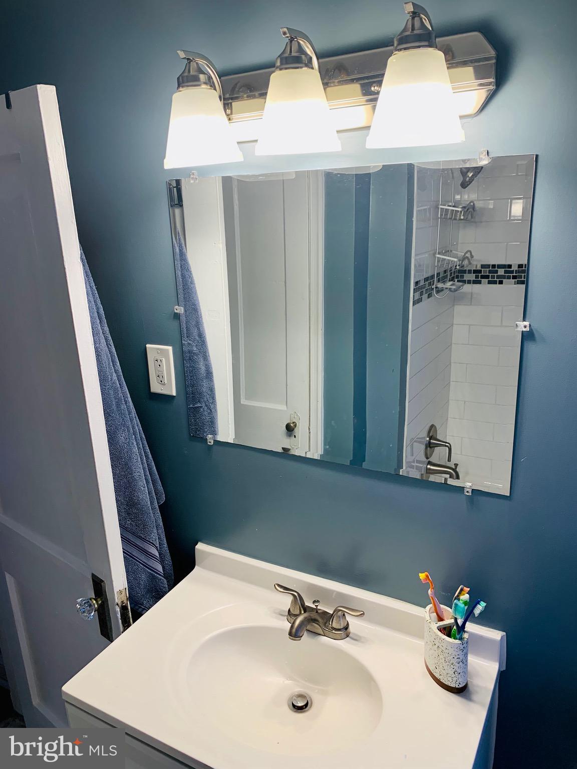 NORTHWOOD - Residential