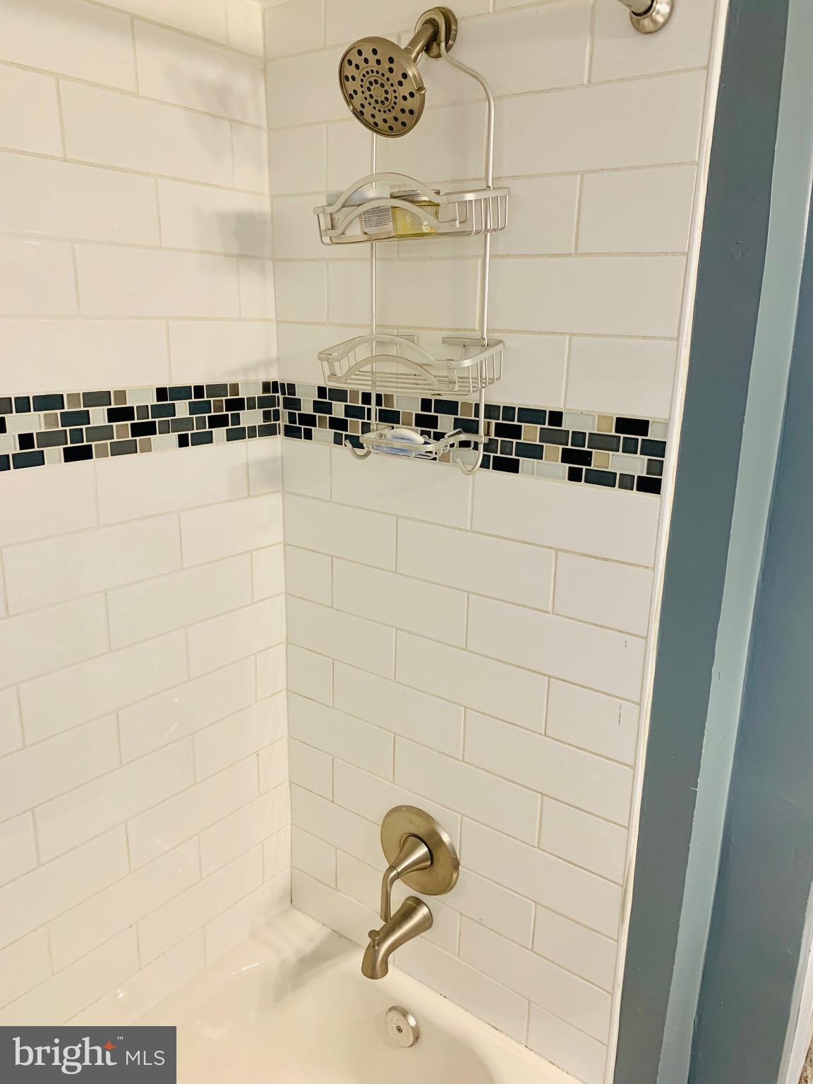 NORTHWOOD - Residential