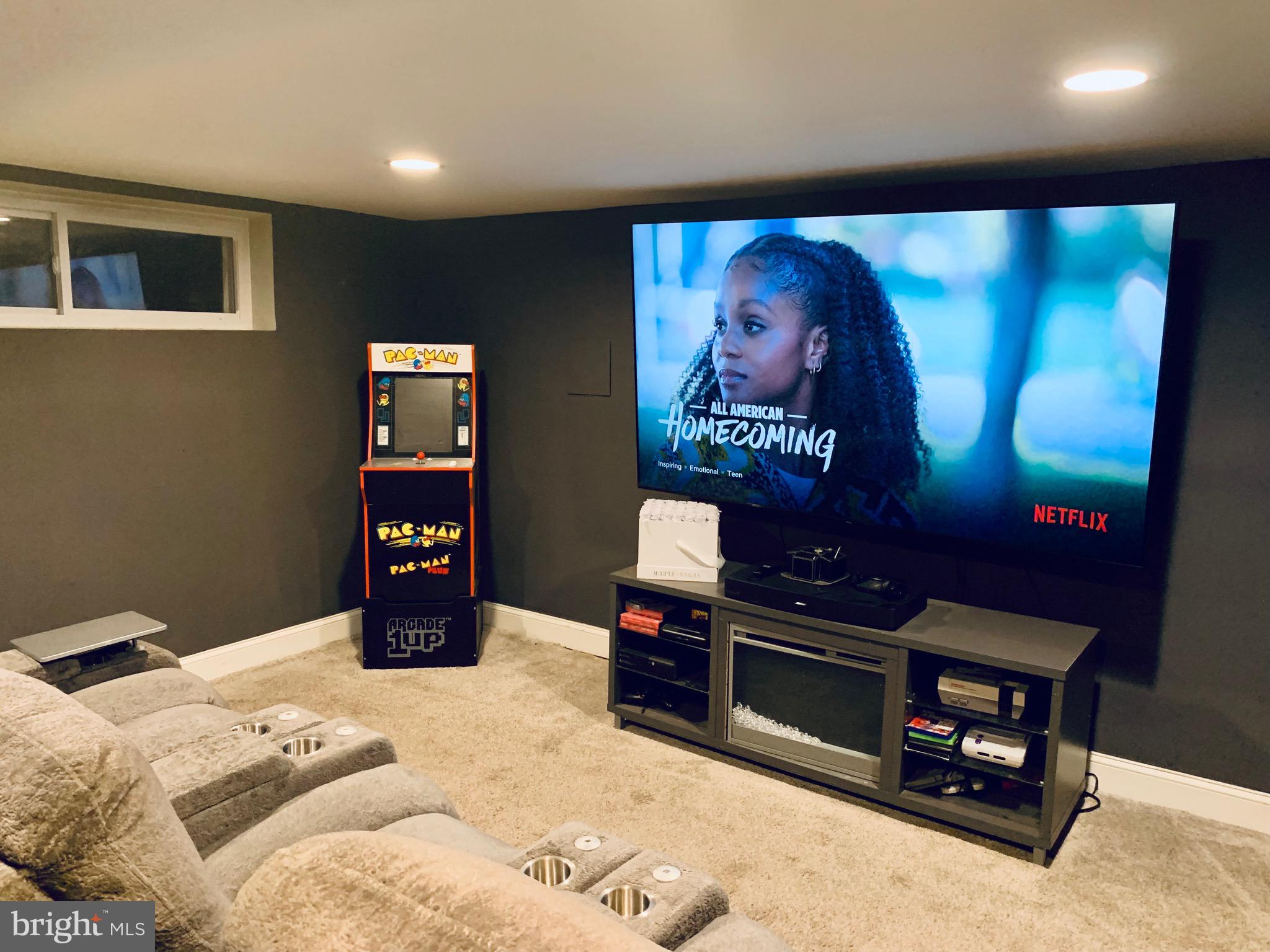 NORTHWOOD - Residential