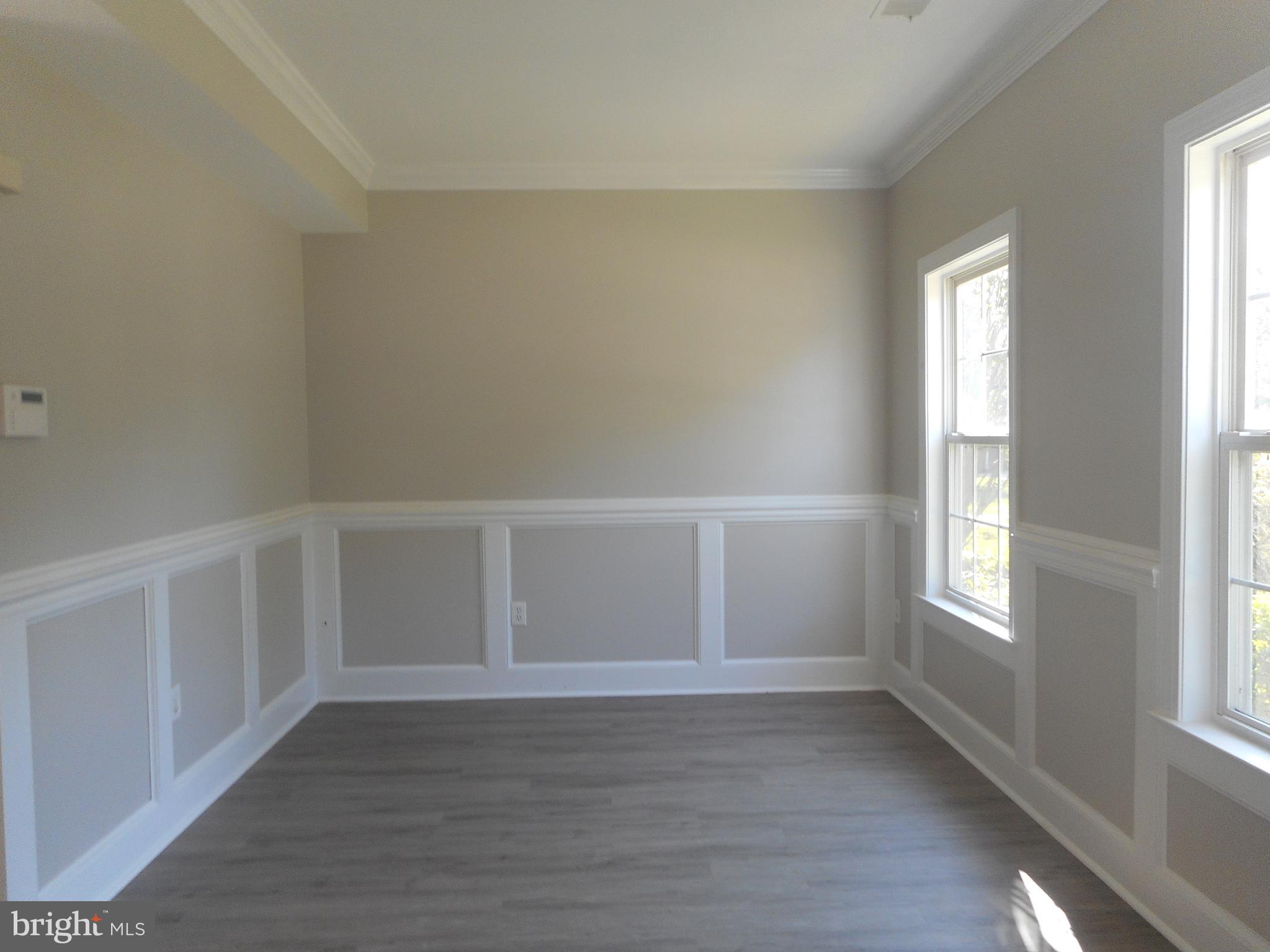 ST CHARLES HAMPSHIRE - Residential