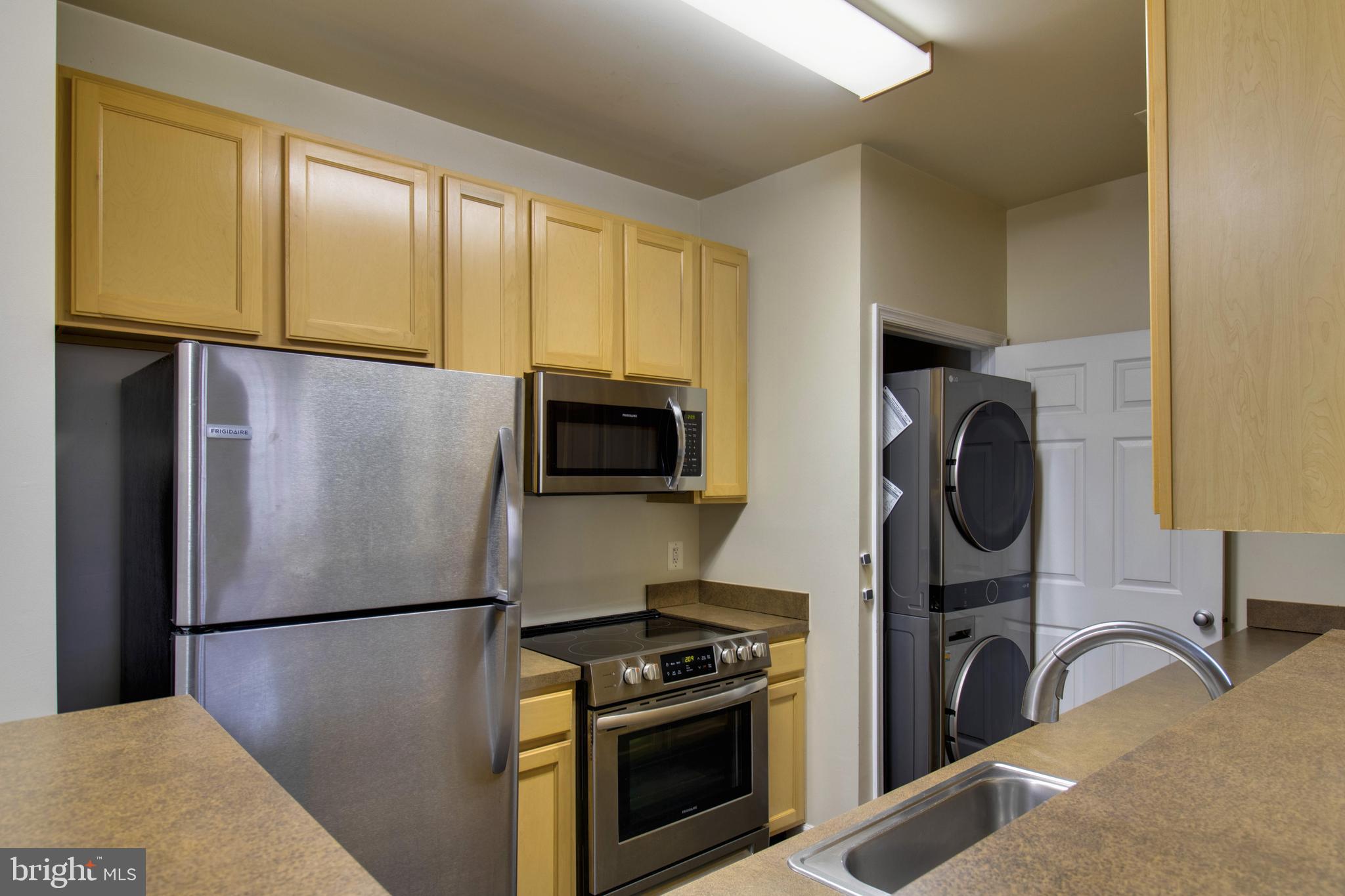 SUMMERFIELD - Residential Lease